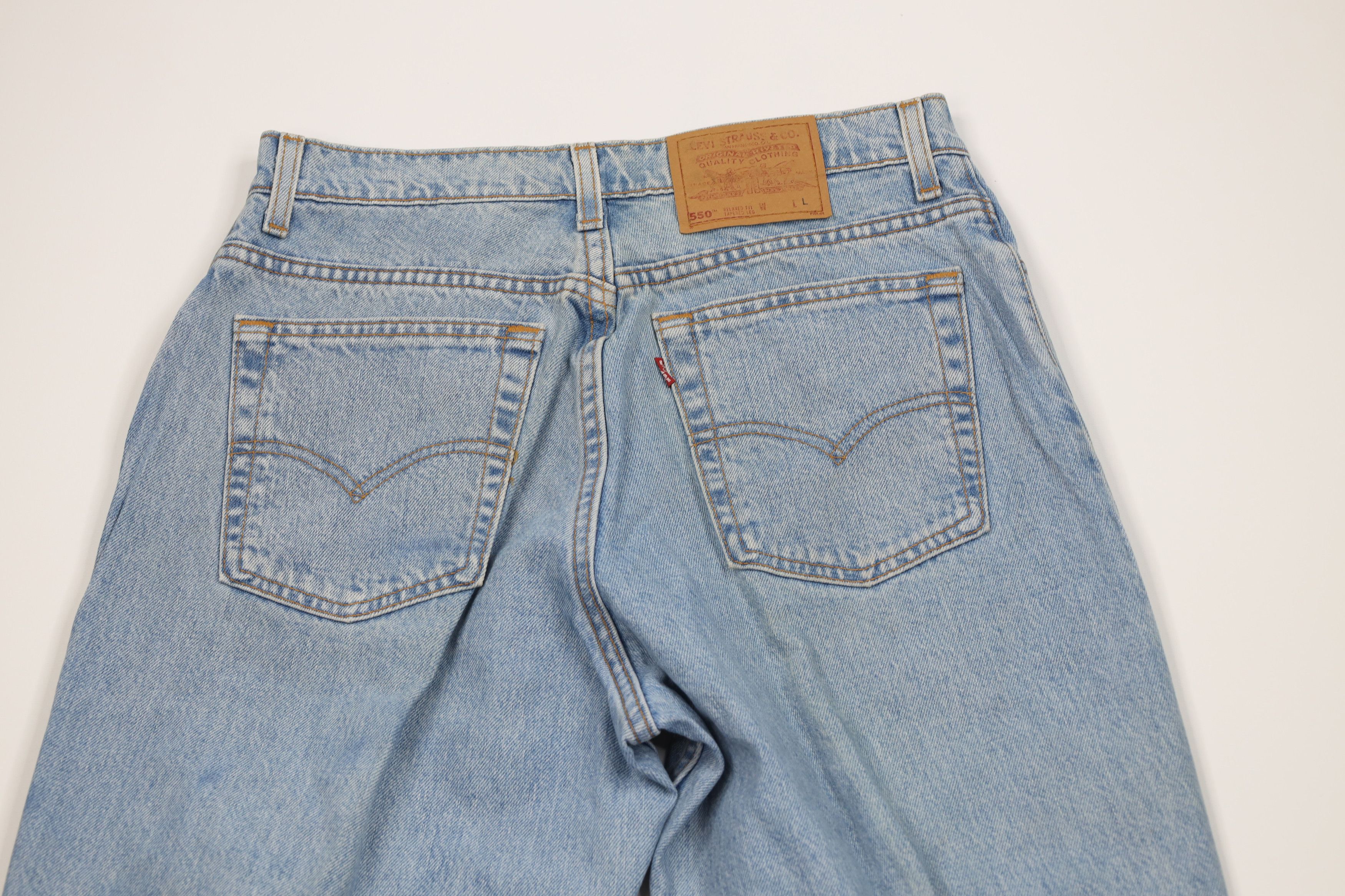 Levi's Vintage 90s Levis 550 Relaxed Tapered Leg Denim Jeans USA Size 36" / US 14 / IT 50 - 12 Thumbnail
