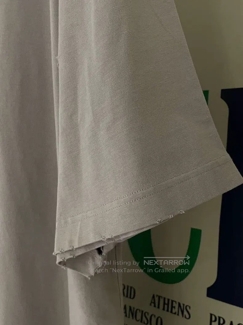 Balenciaga Balenciaga Logo printed holey vintage plain classic short- Size US S / EU 44-46 / 1 - 6 Thumbnail
