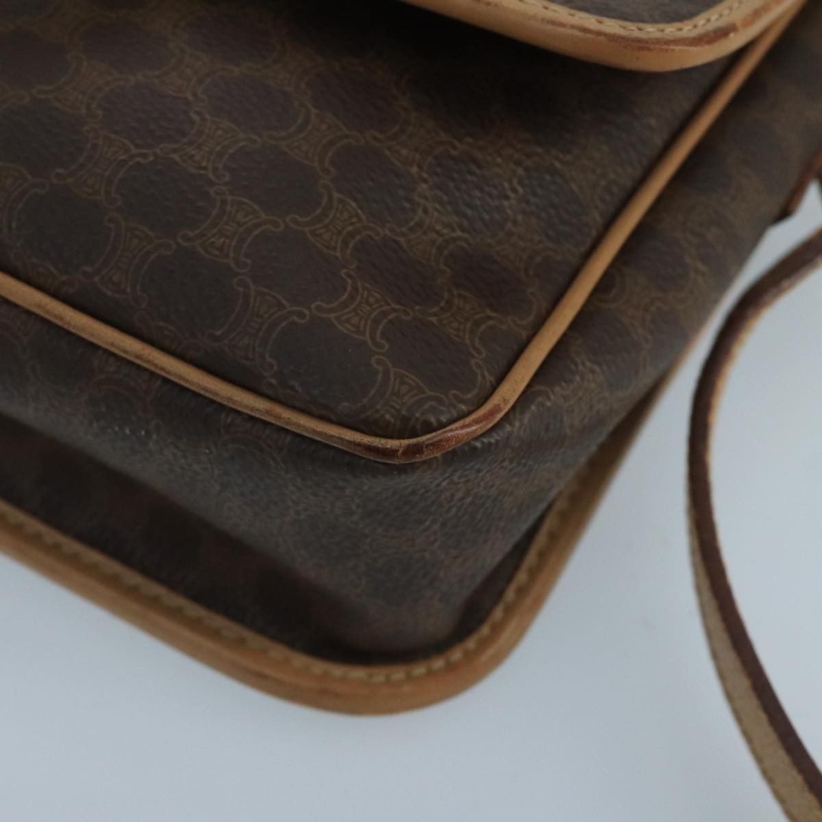 Celine CELINE Macadam Canvas Circle Shoulder Bag Brown Size ONE SIZE - 9 Thumbnail