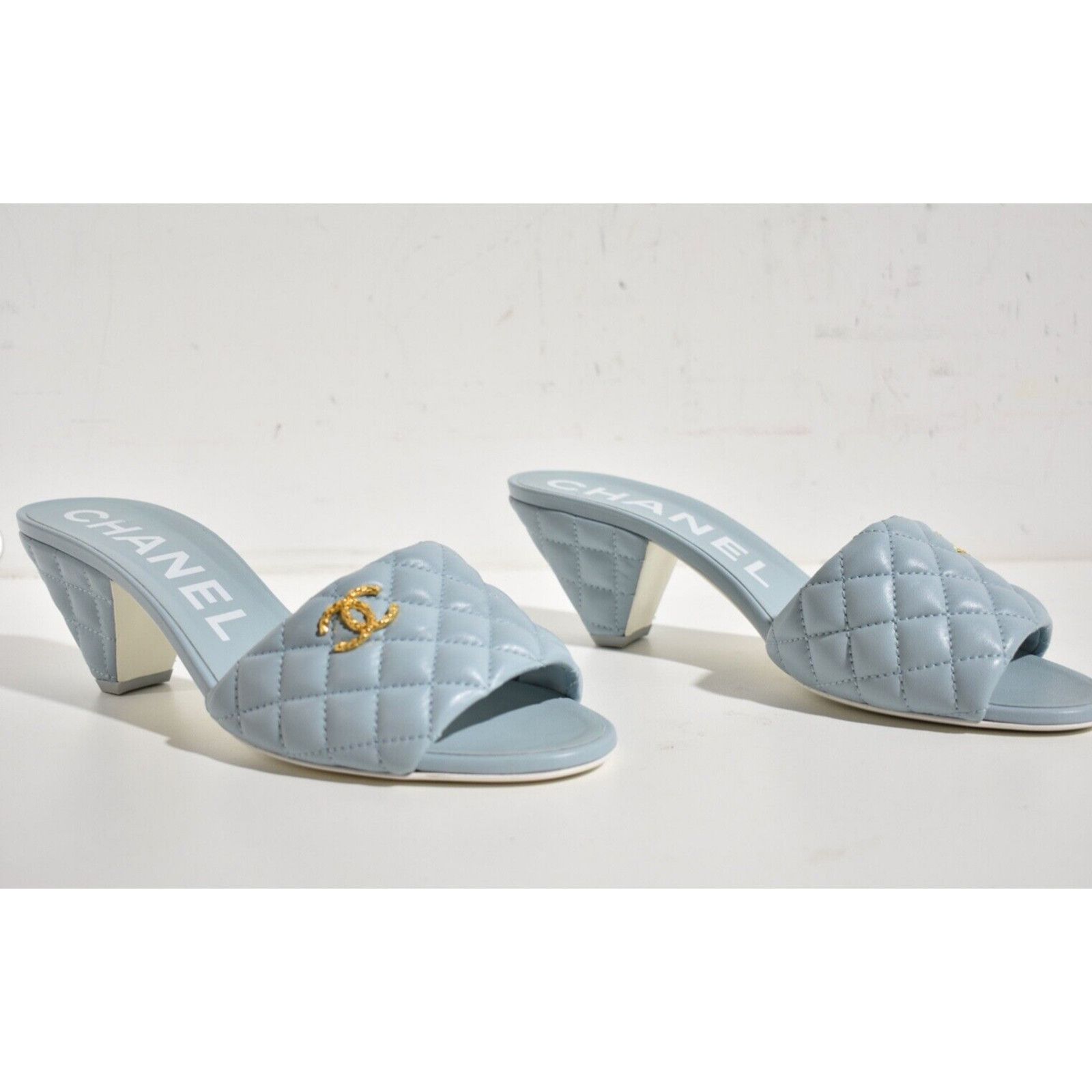 Chanel 22P Quilted CC Logo Cone Heel Mule Slide Sandal 41.5 Size US 11.5 / IT 41.5 - 6 Thumbnail
