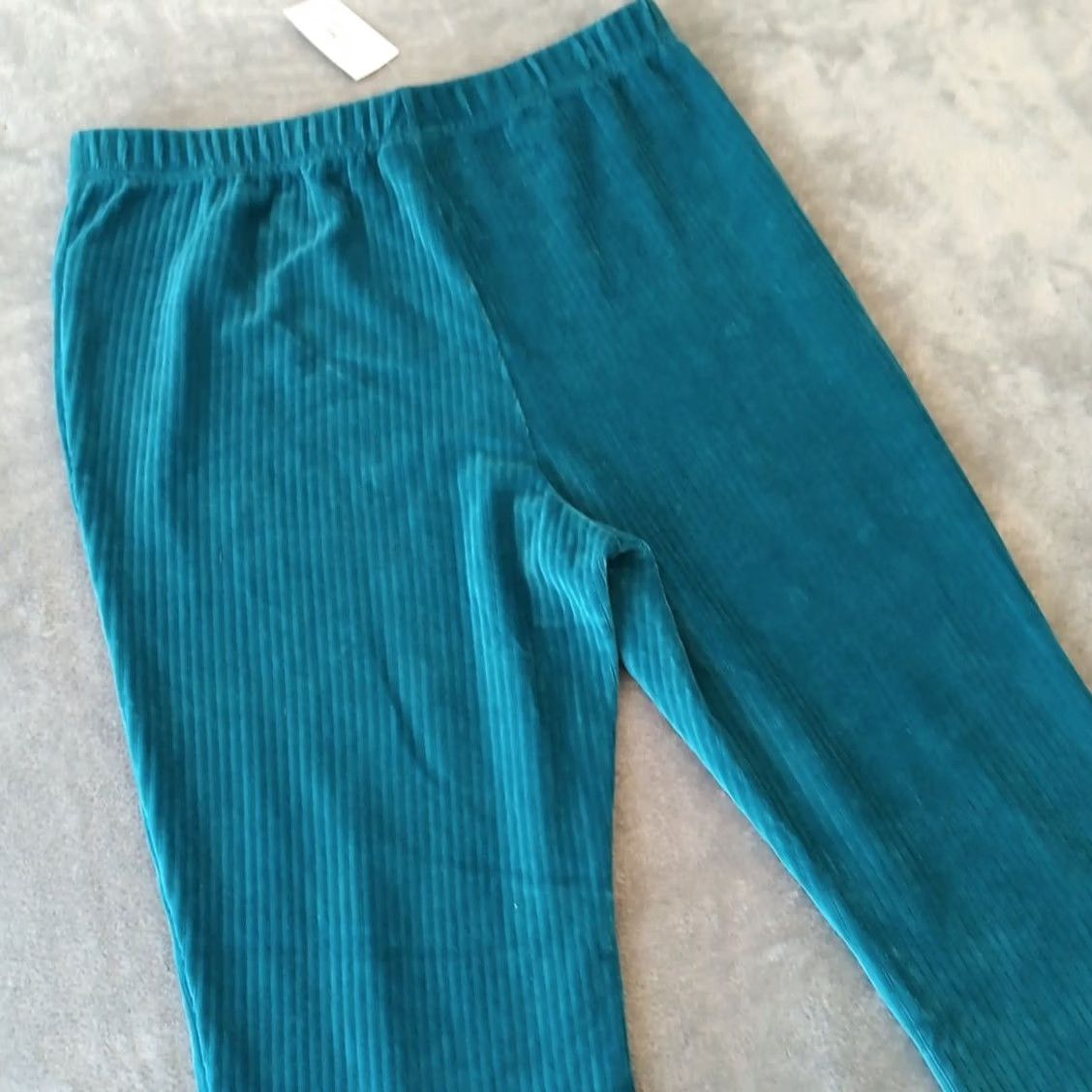 Vintage LuLaRoe Kylie Pants Womens Large Blue Turquoise Flared Pull On Corduroy New Size 36" / US 14 / IT 50 - 7 Thumbnail