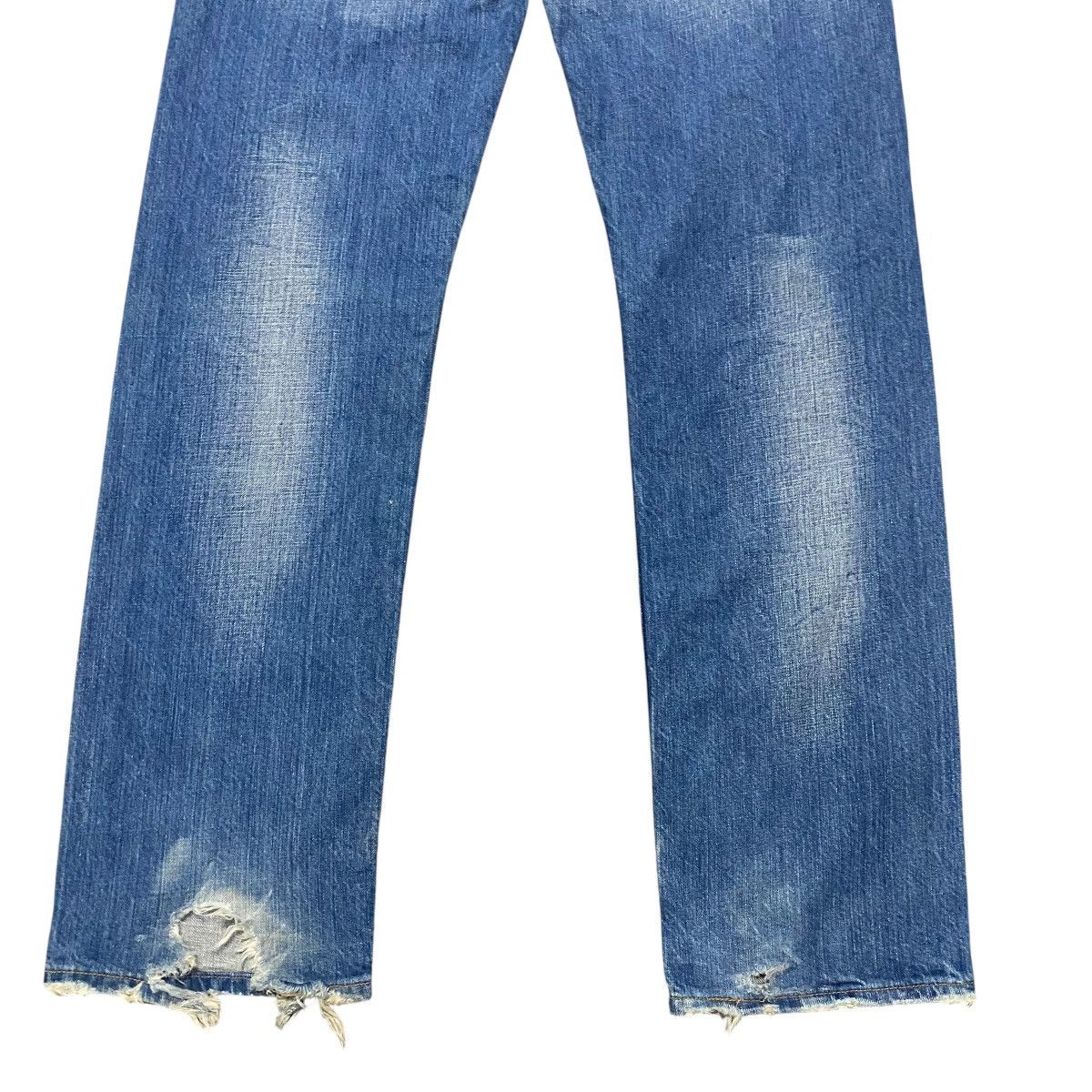 Levi's Vintage Levis 501 Thrashed Jeans Size US 31 - 15 Thumbnail