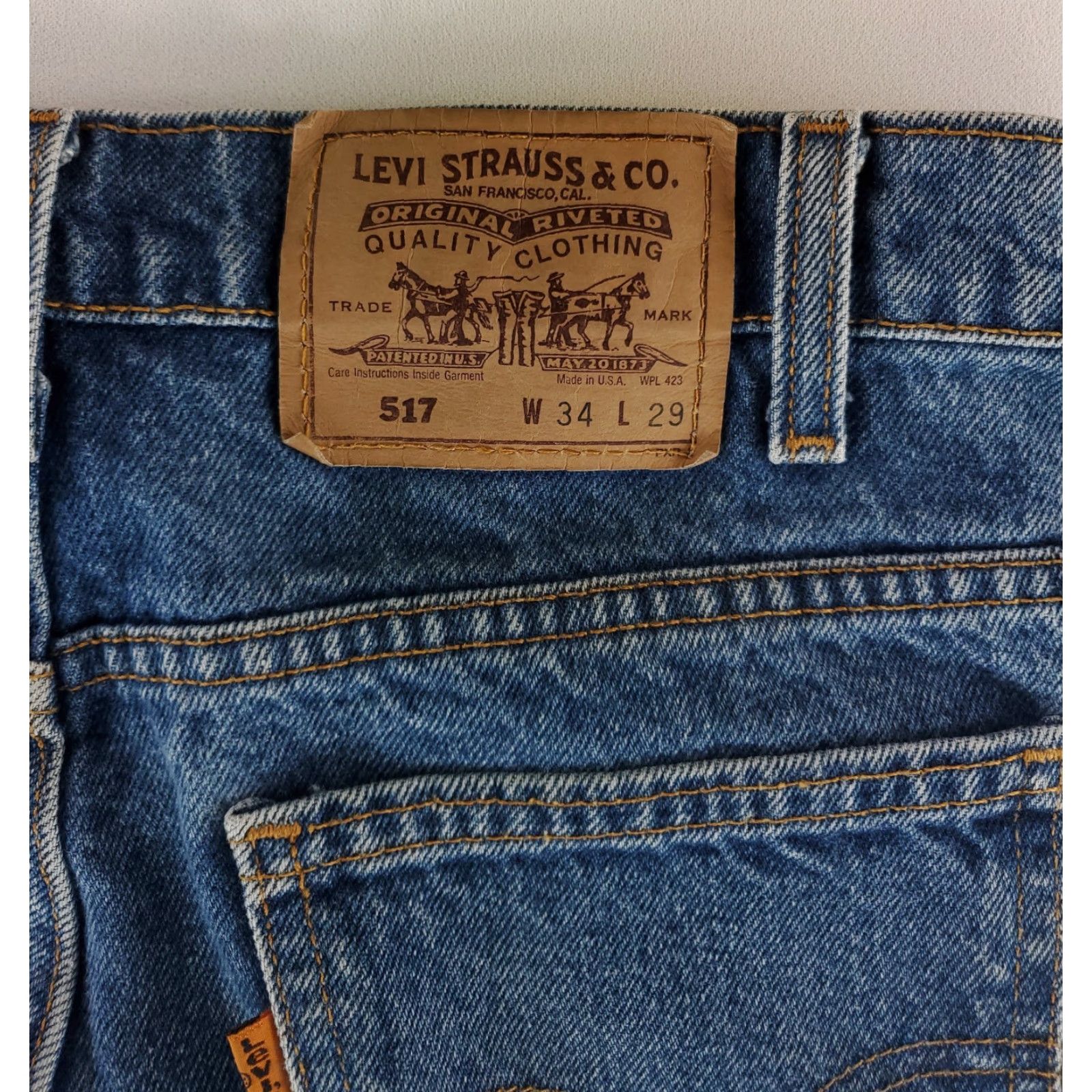 Levi's VINTAGE Levi's 517 VTG 90s Blue Jeans Made USA Whiskering Mens 34x29 (32x28 Actual) Bootcut Jeans Mens 32 Regular Blue Size US 32 / EU 48 - 5 Thumbnail