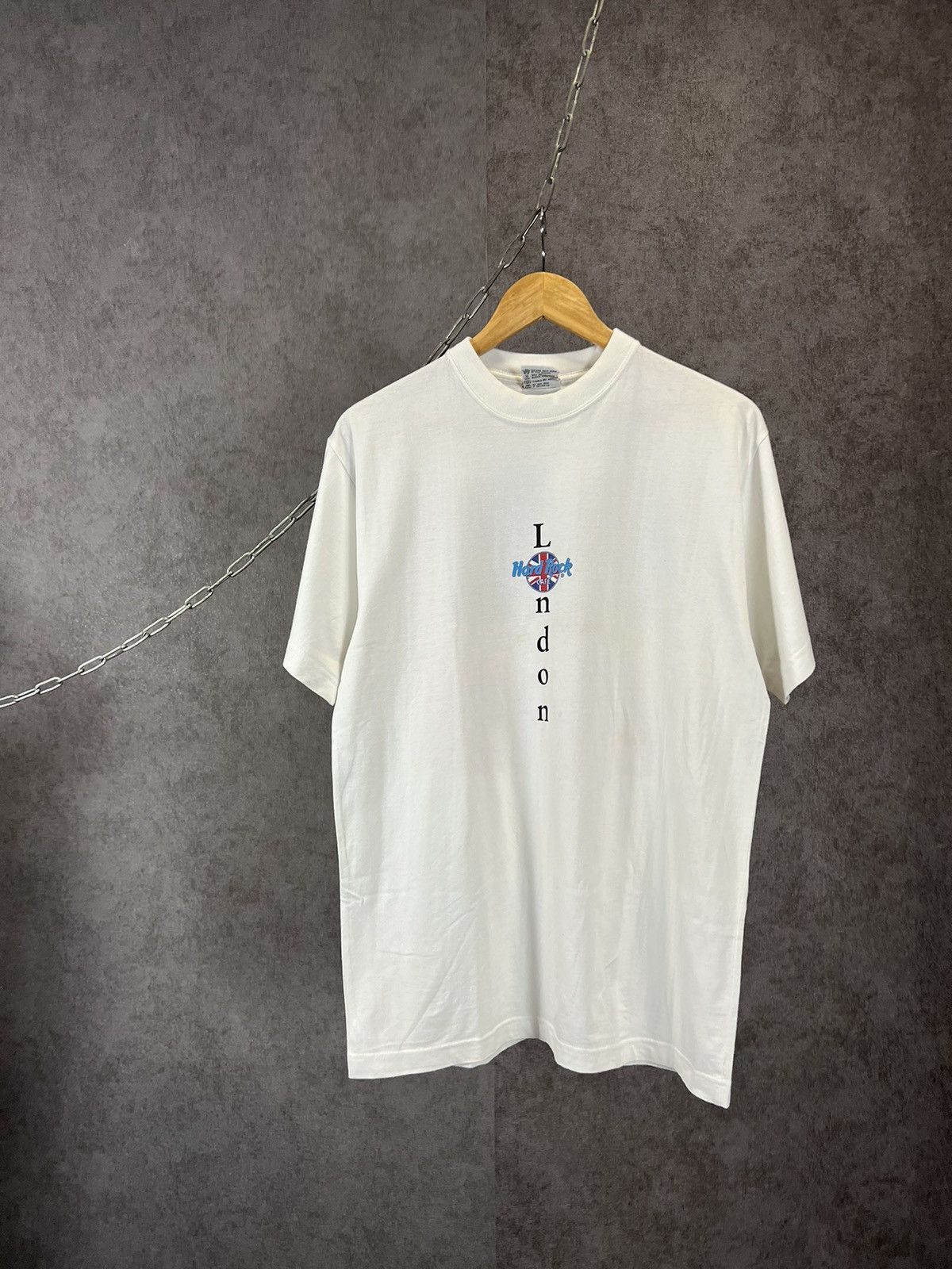 Hard Rock Cafe Hard Rock Cafe London vintage tee Size US S / EU 44-46 / 1 - 3 Thumbnail