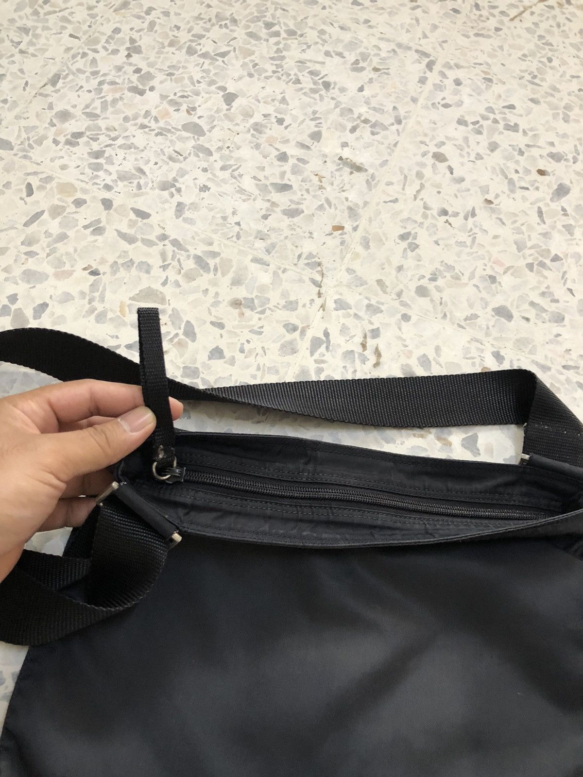Prada Authentic❗️Vintage 90s Prada Nylon Sling Bag Size ONE SIZE - 12 Thumbnail