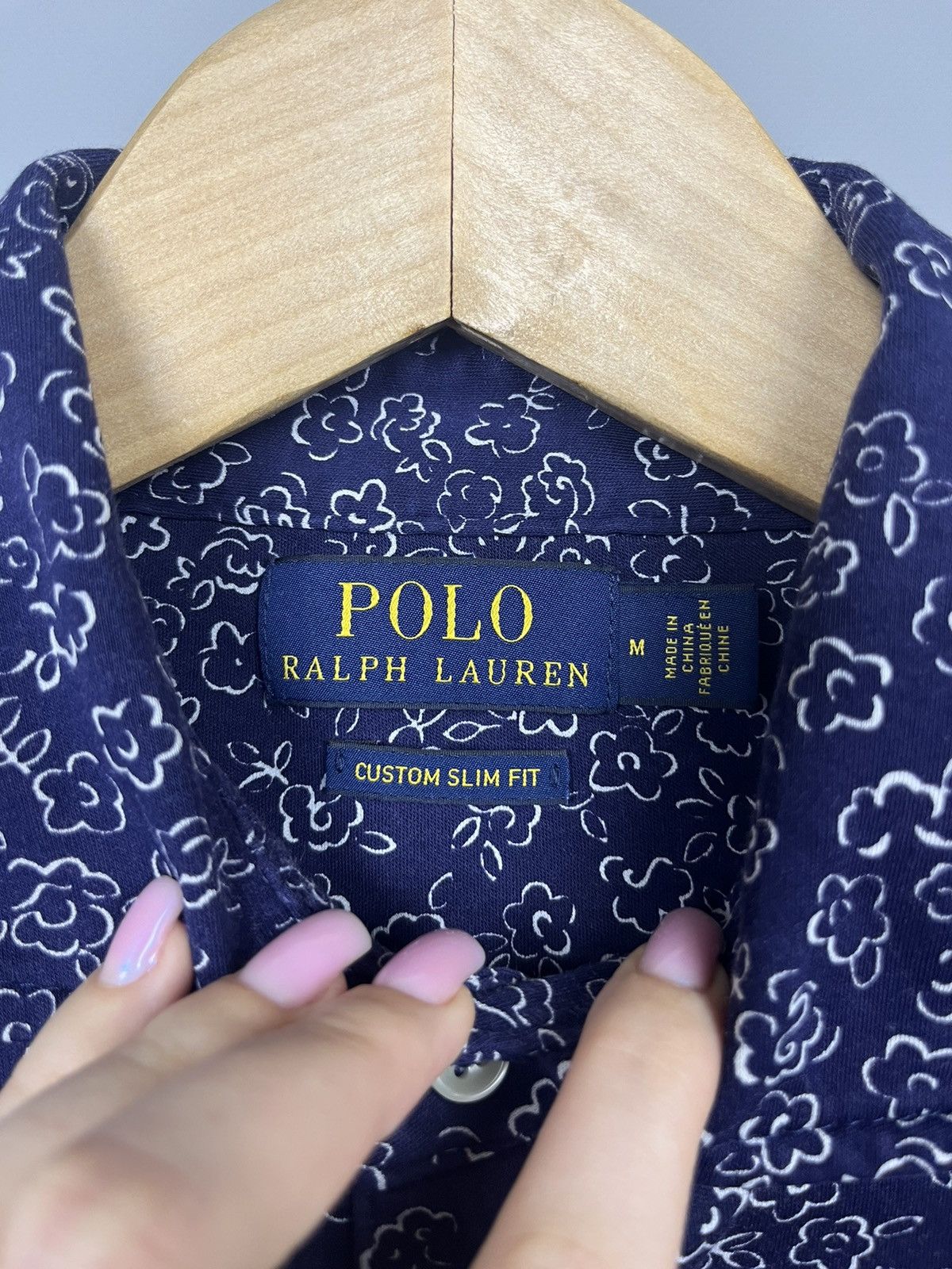 Polo Ralph Lauren (M) Polo Ralph Lauren flower print polo shirt Size US S / EU 44-46 / 1 - 3 Thumbnail