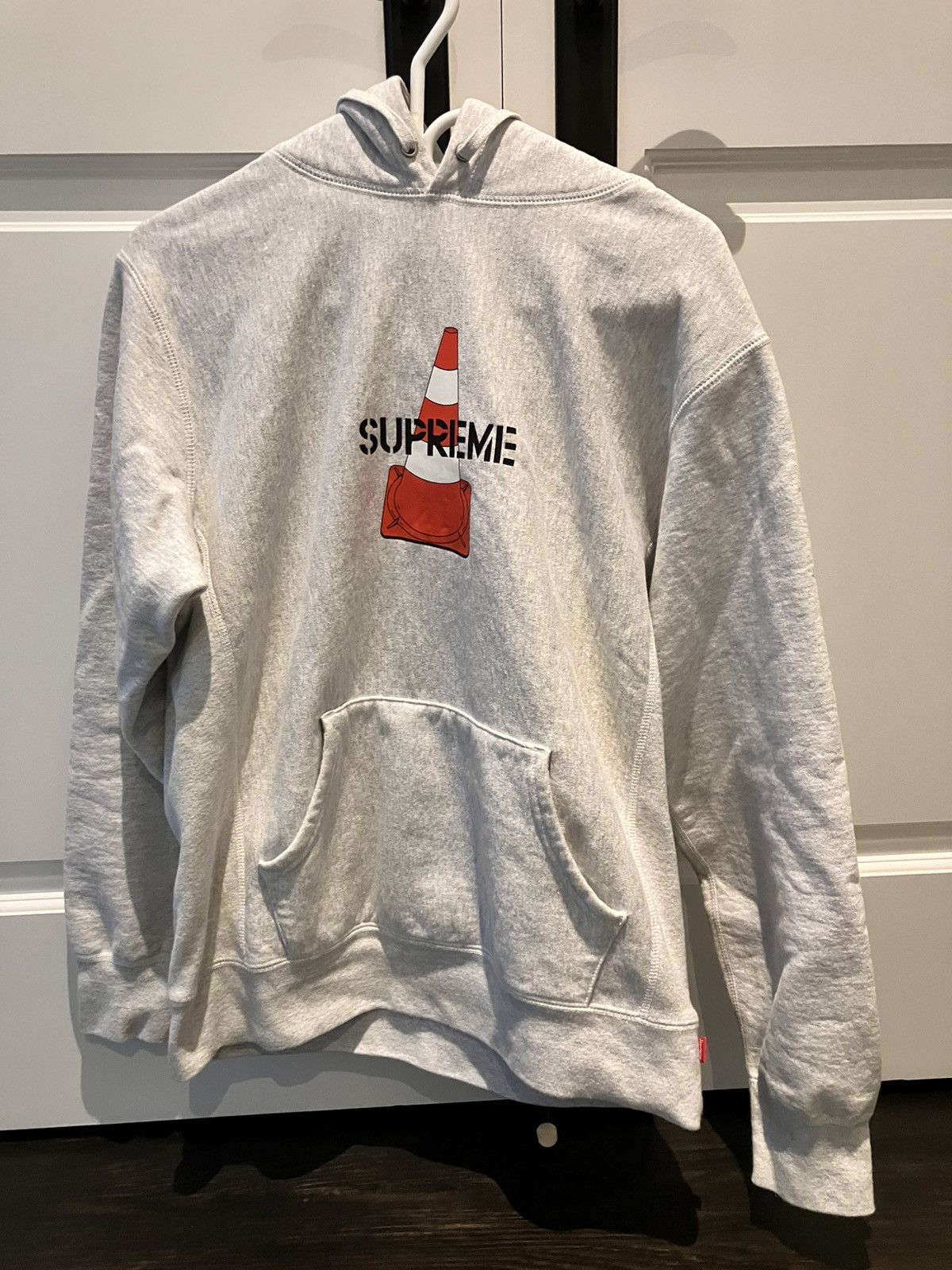 Supreme Supreme cone hoodie Size US M / EU 48-50 / 2 - 1 Thumbnail