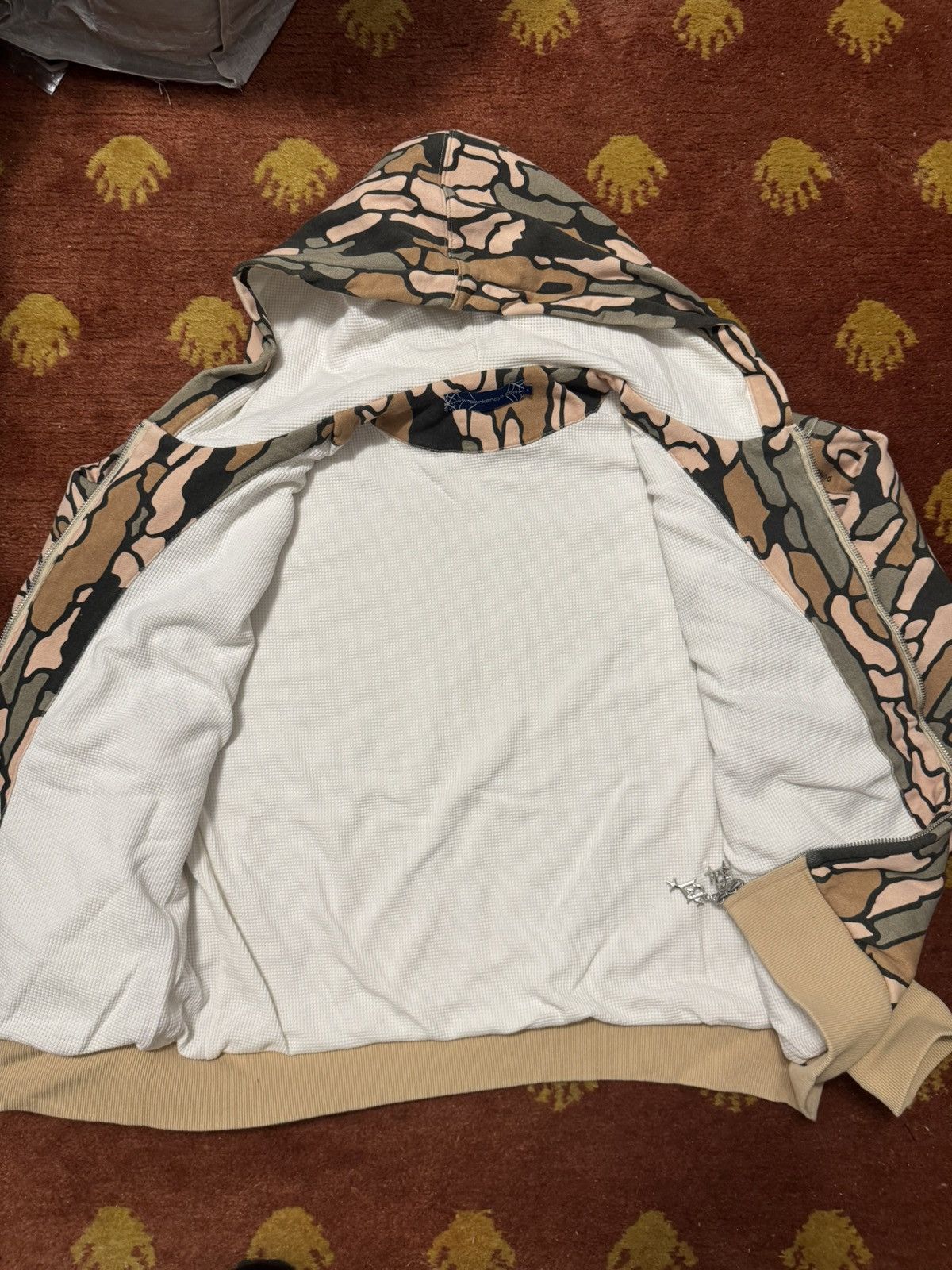 Punk and Yo PSY CAMO ZIP HOODIE SIZE LARGE Size US L / EU 52-54 / 3 - 5 Thumbnail
