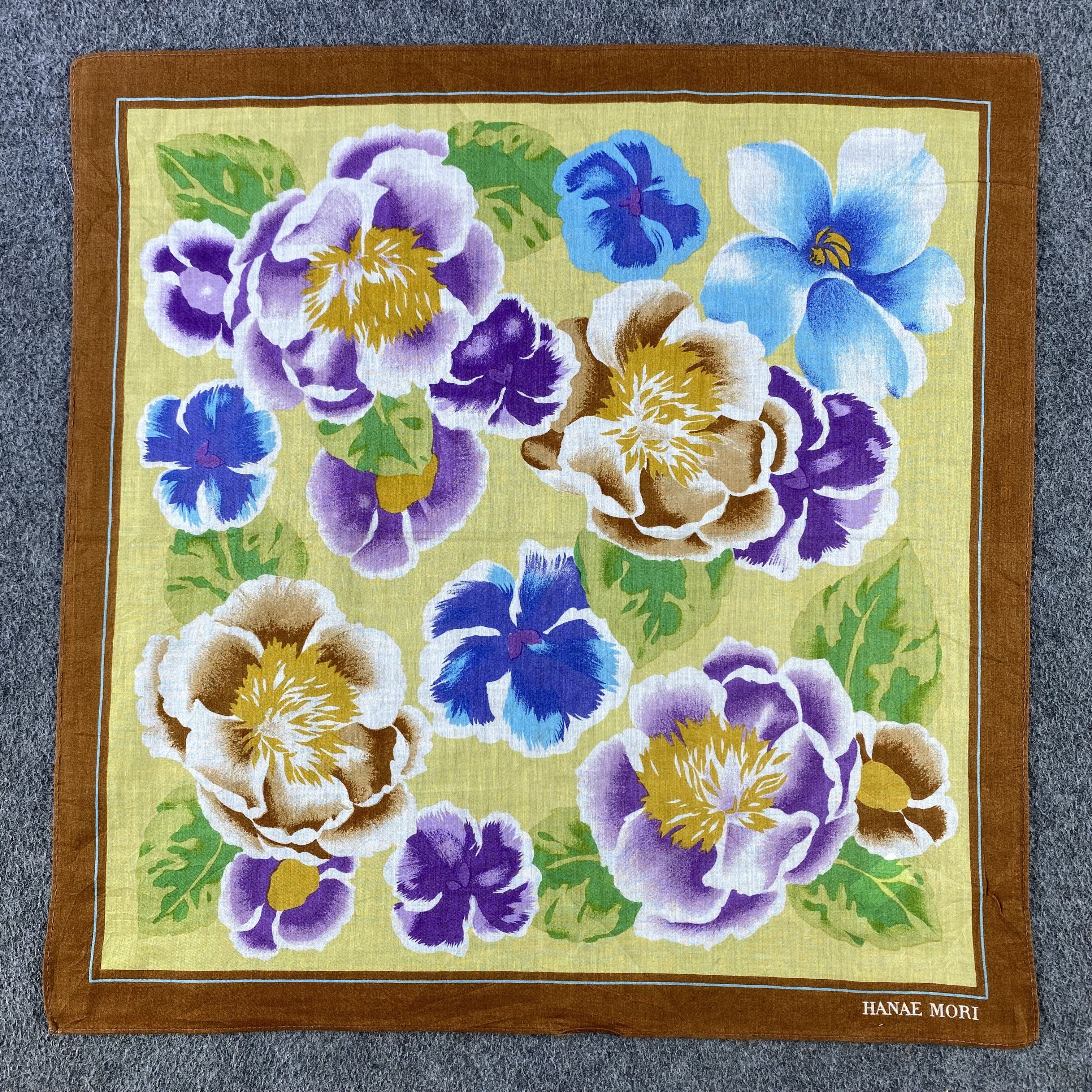 Hanae Mori Hanae Mori Handkerchief/Neckerchief/Bandana HC673 Size ONE SIZE - 1 Thumbnail