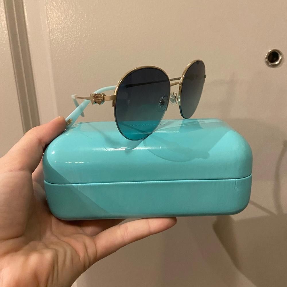 Tiffany & Co. Tiffany Blue Round Sunglasses Size ONE SIZE - 2 Thumbnail