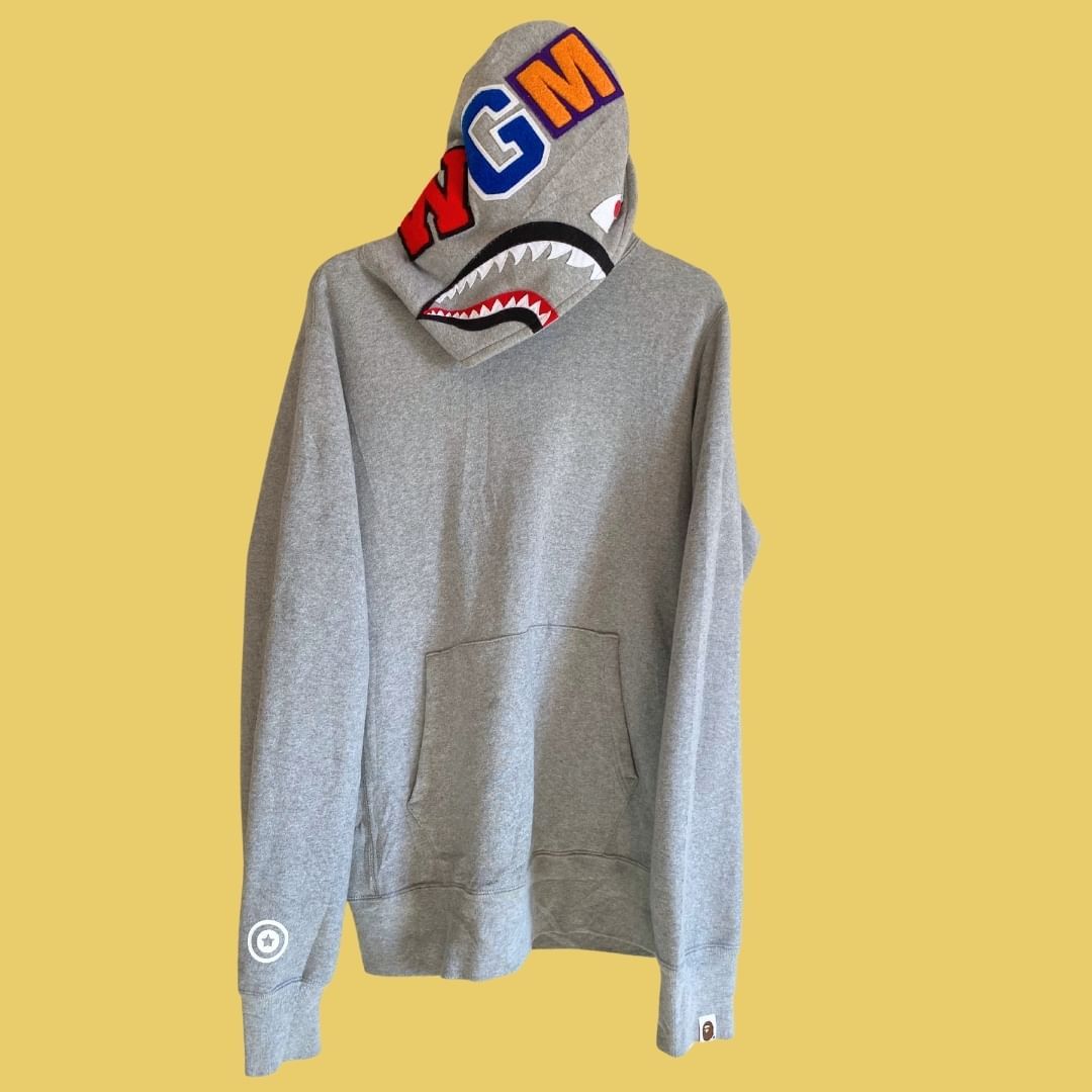 Bape A Bathing Ape Shark Motif Pullover Hoodie Gray - Size M Size US M / EU 48-50 / 2 - 1 Thumbnail