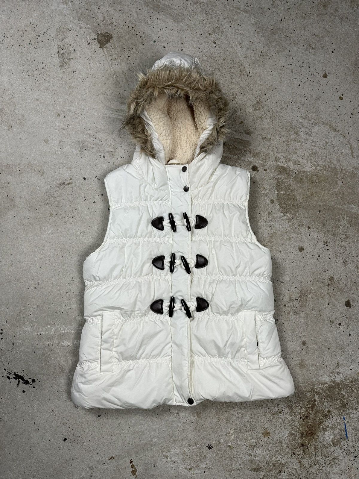 If Six Was Nine × Japanese Brand × Le Grande Bleu (L.G.B.) Vintage Y2K Faux Fur White Bomber Vest Hooded Size US S / EU 44-46 / 1 - 1 Thumbnail