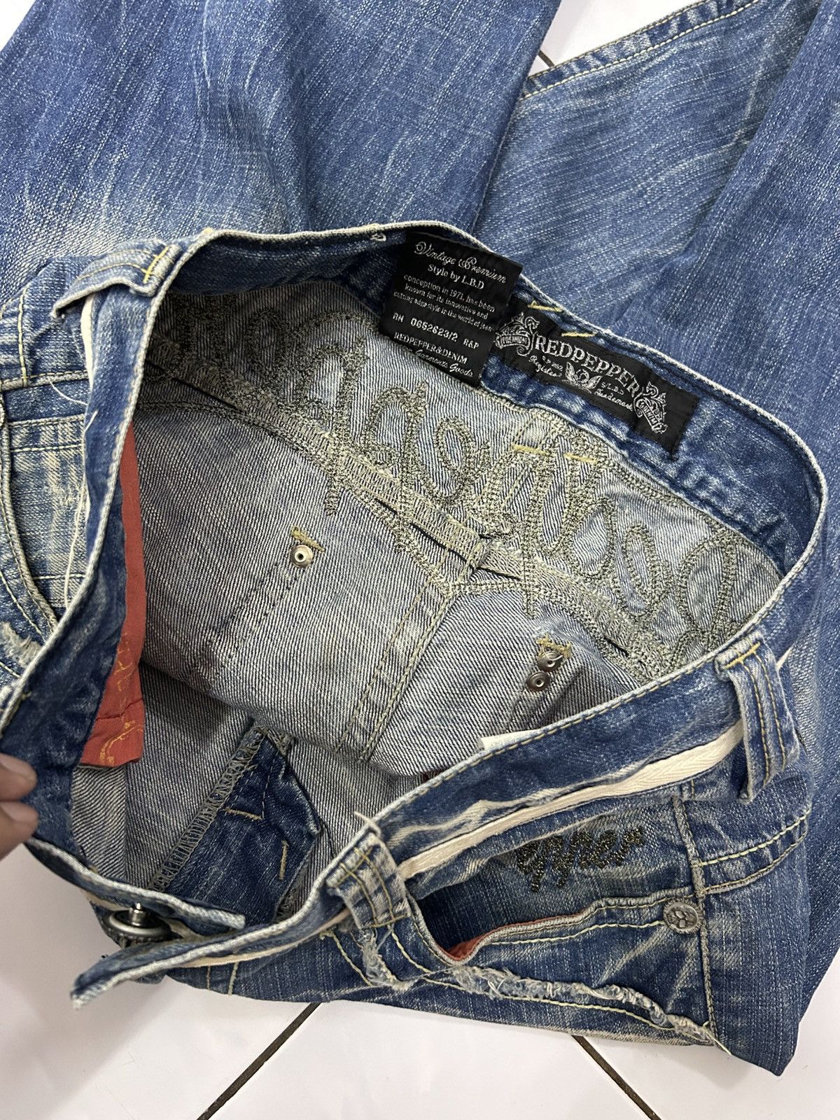 Japanese Brand × Vintage Flare Jeans Embroidered Skull Patch Distressed Denim Size US 32 / EU 48 - 11 Thumbnail