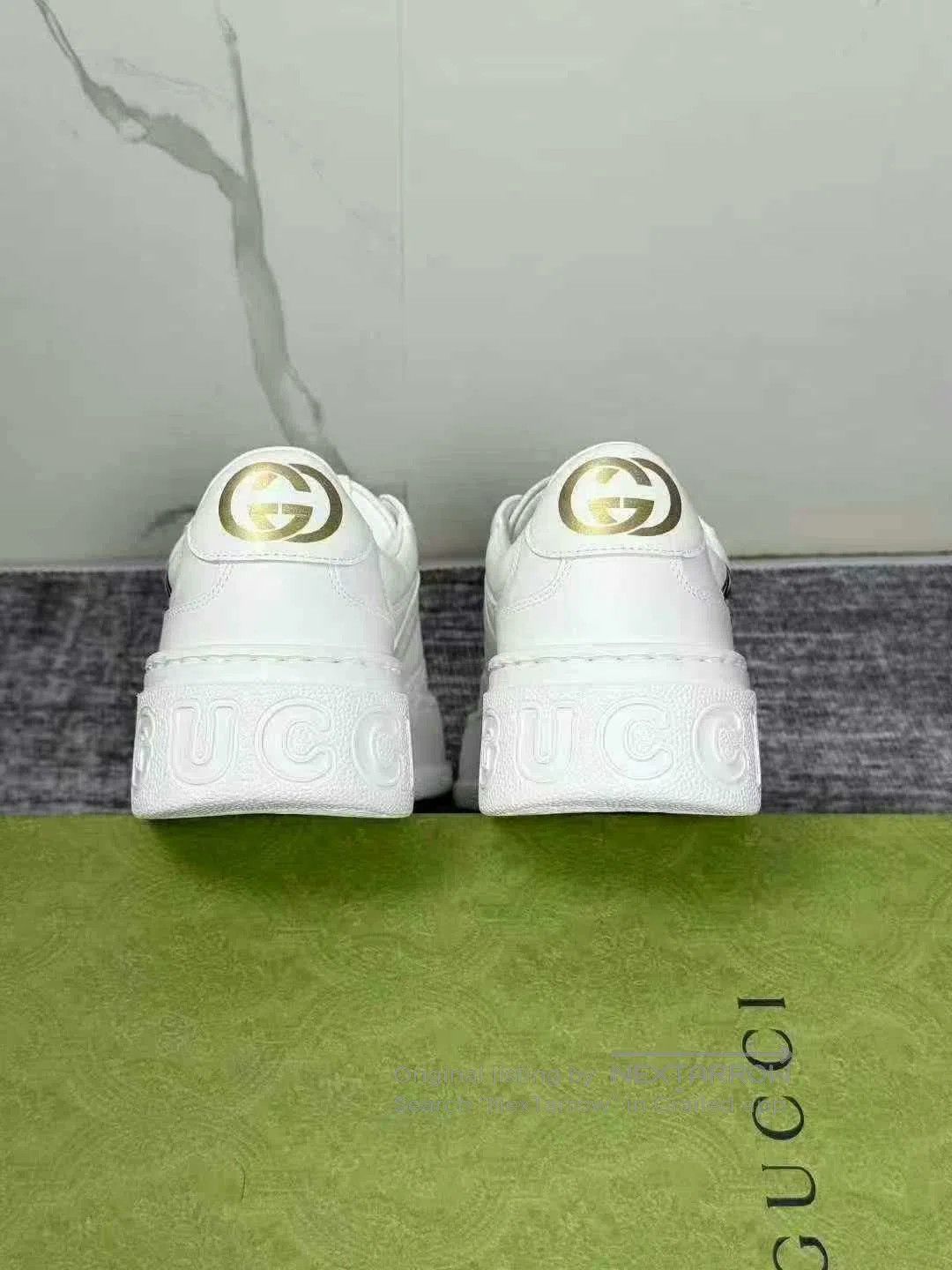Gucci gucci white sneakers with logo print. Size US 5 / IT 35 - 4 Thumbnail