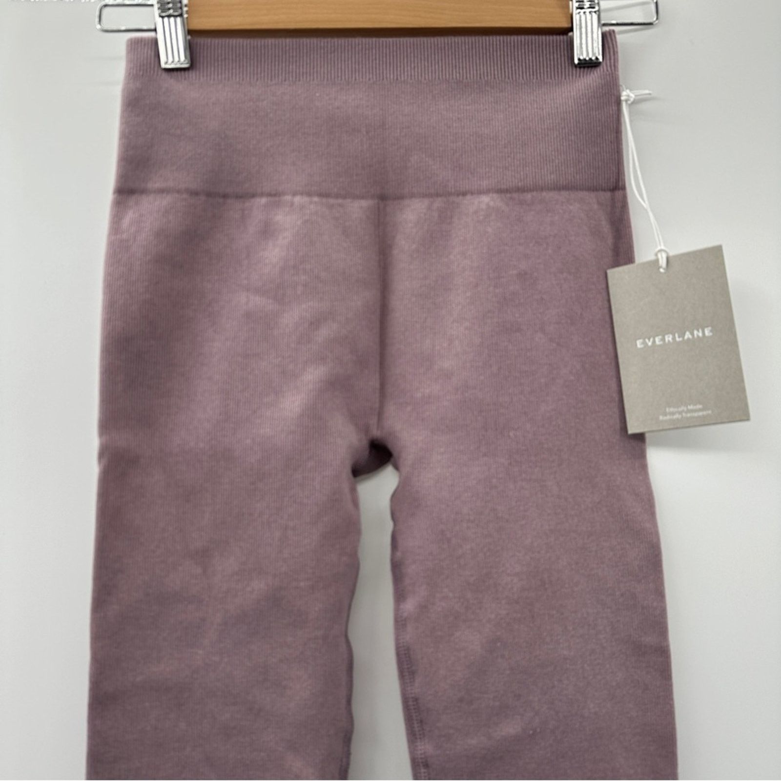 Everlane Everlane The Seamless High Rise Leggings in Dusty Purple Size 28" / US 6 / IT 42 - 3 Thumbnail