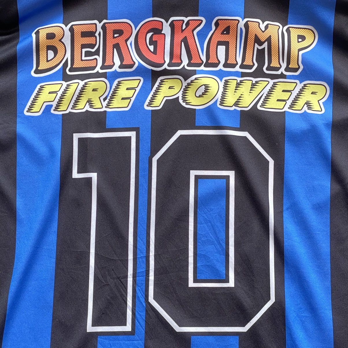 Vintage Vintage 90s Inter Milan Dennis Bergkamp Bootleg Jersey Size US L / EU 52-54 / 3 - 7 Thumbnail