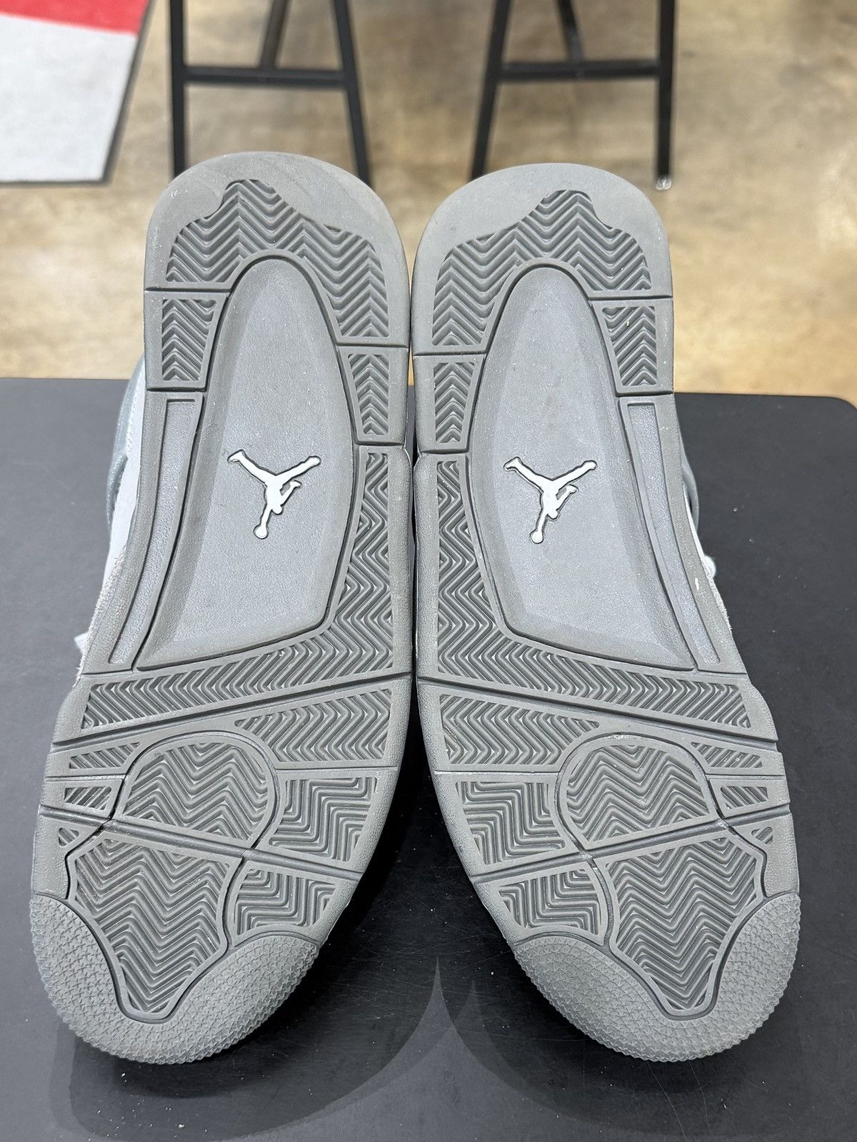 Jordan Brand Air Jordan 4 Paris Olympic Wet Cement Size 9 (2024) Size US 9 / EU 42 - 9 Thumbnail