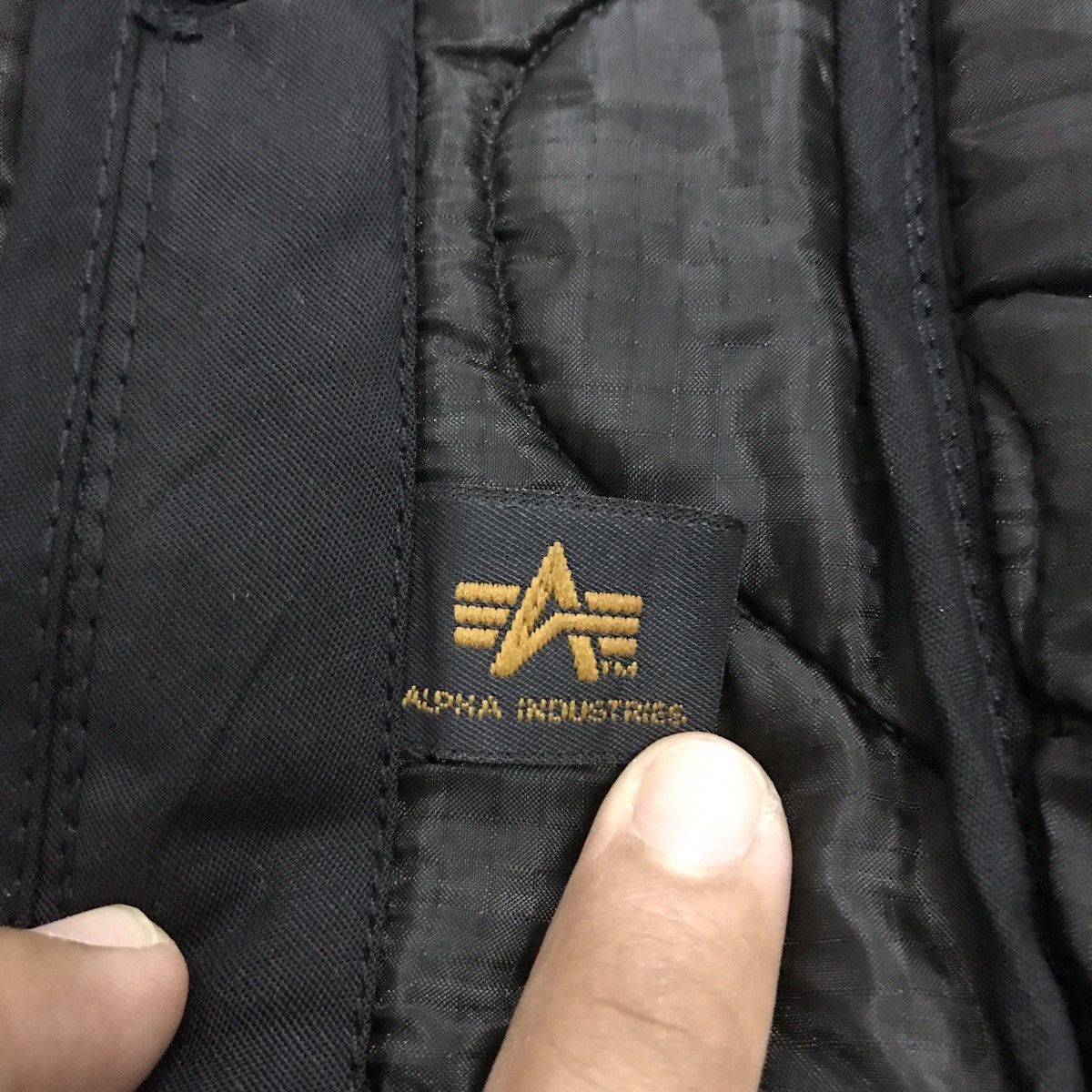 Alpha Industries × Vintage Vtg Alpha industries lining bomber jacket Size US M / EU 48-50 / 2 - 3 Thumbnail