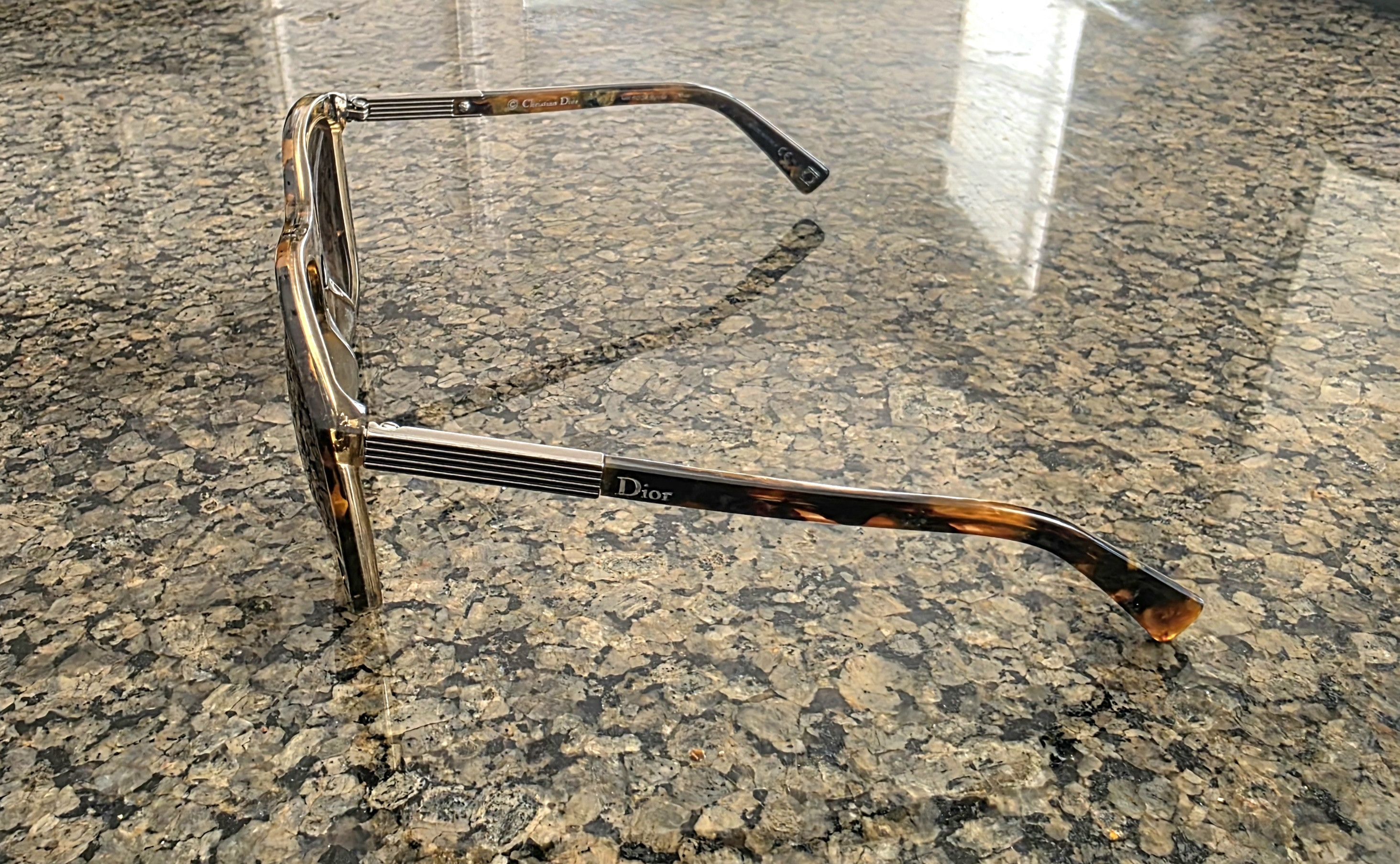 Dior Christian Dior Entracte2 Women Sunglasses Tortoise Italy Size ONE SIZE - 2 Thumbnail