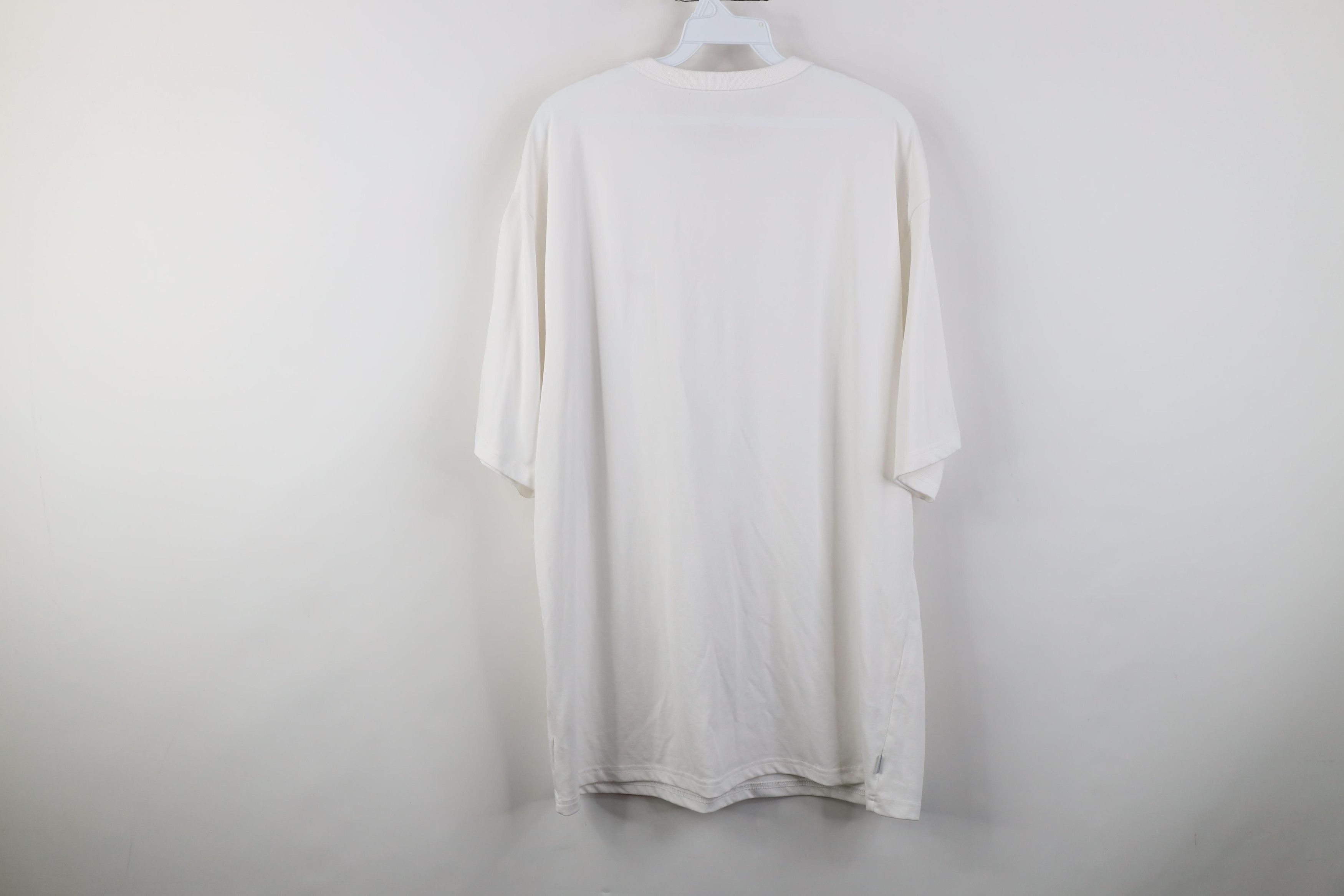 Nike Vintage Y2K Nike Mini Swoosh Knit Short Sleeve T-Shirt White Size US L / EU 52-54 / 3 - 13 Thumbnail