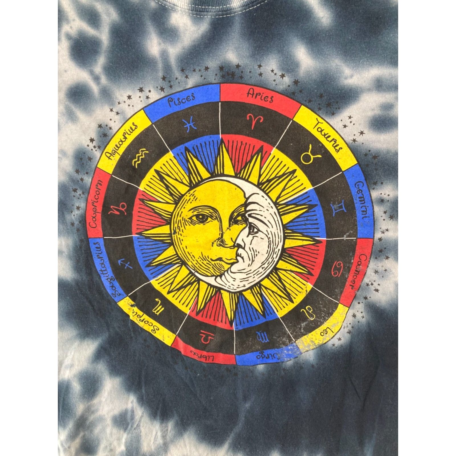 Vintage Chemistry Mens T-Shirt Short Sleeve Zodiac Moon Sun Crew Neck Small Black Cotton Jersey Vintage: No (But avoid new info) Size US S / EU 44-46 / 1 - 4 Thumbnail