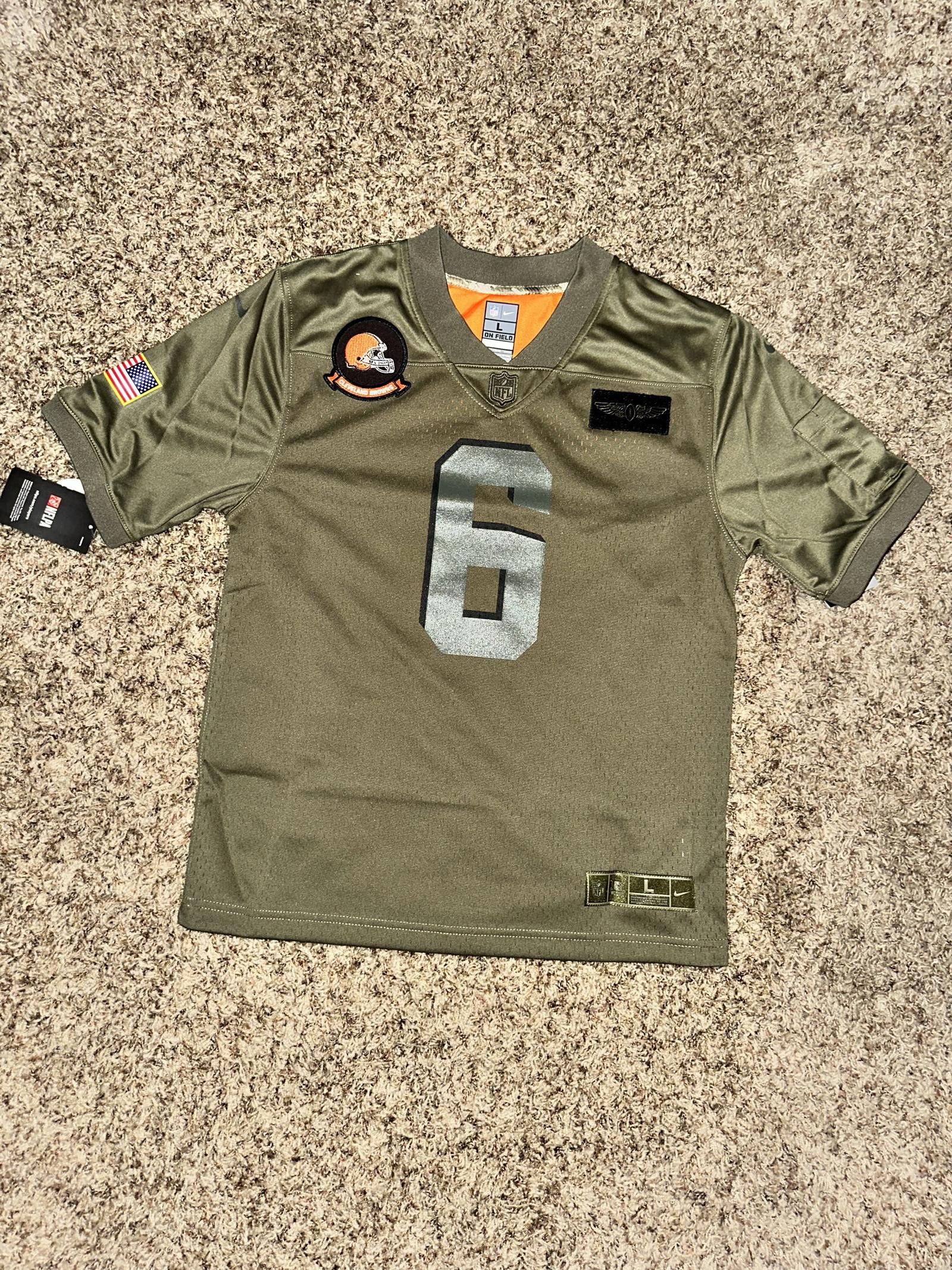 image of Nike Youth Mayfield Browns 2021 Salute To Service Limited Jersey in Green, Men's (Size Large)