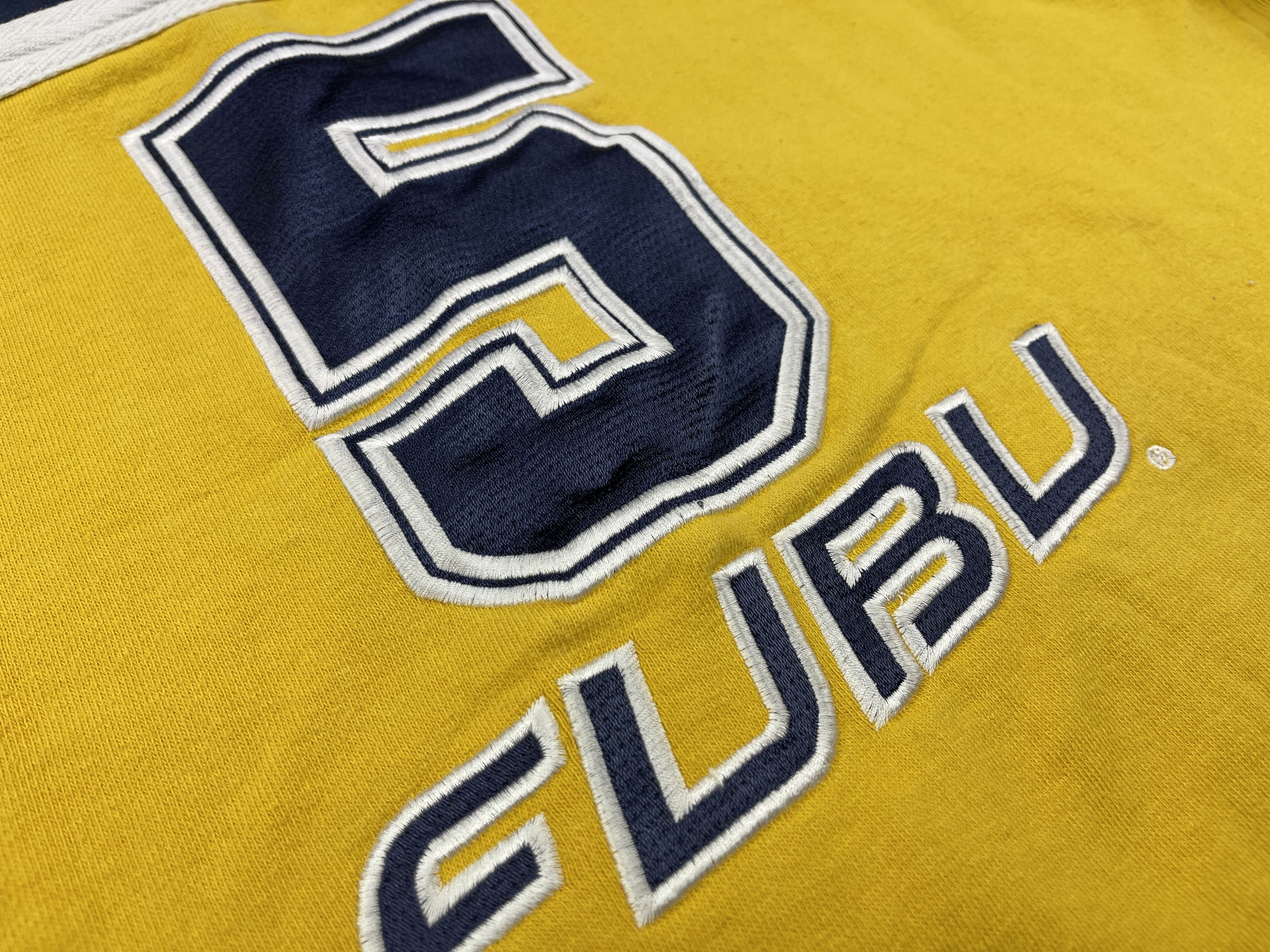 FUBU sweatshirt, vintage, 90s hip hop 1990s Y2K mens size XL
