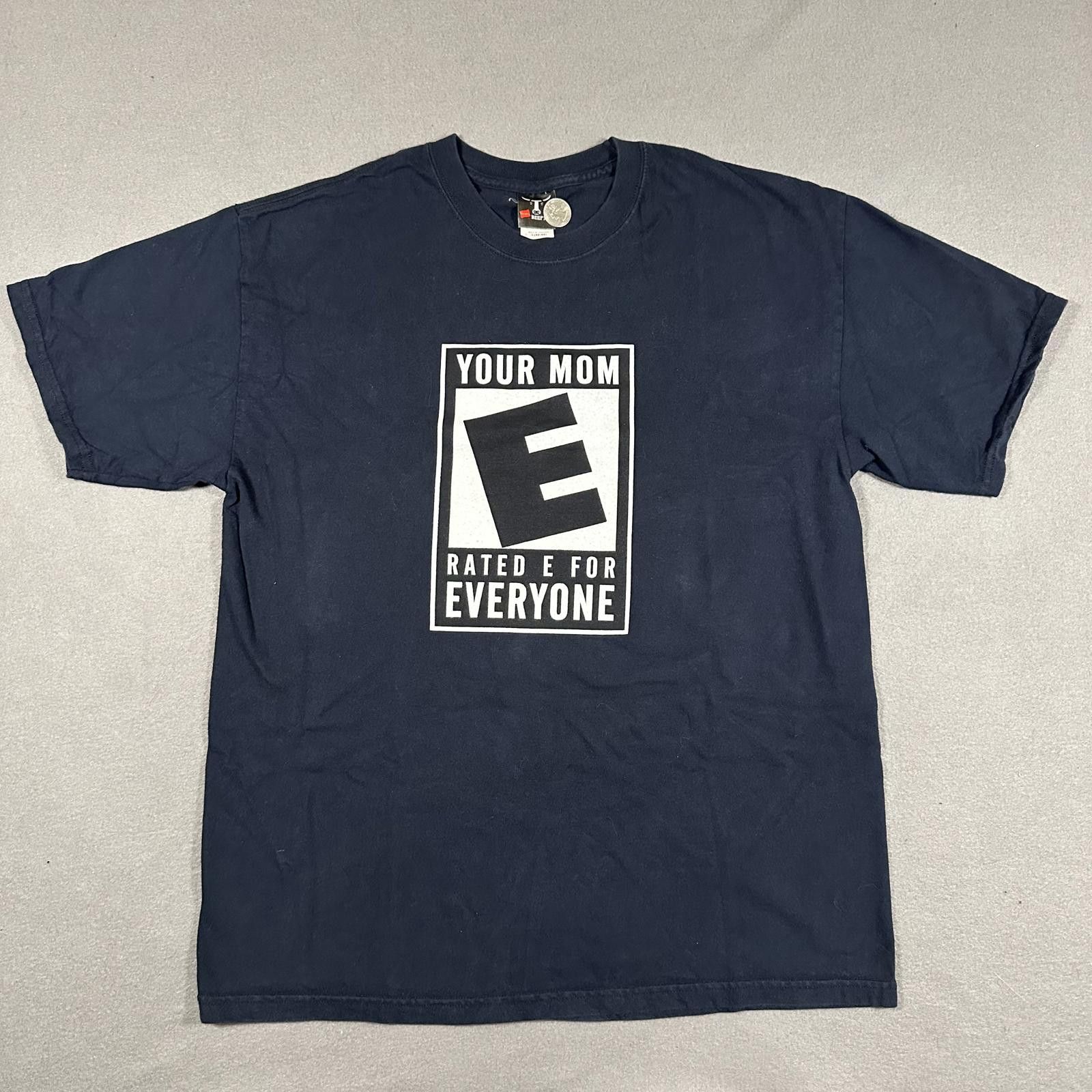 Hanes Vtg Hanes Beefy faded black your mom rated graphic t-shirt Size US L / EU 52-54 / 3 - 1 Thumbnail