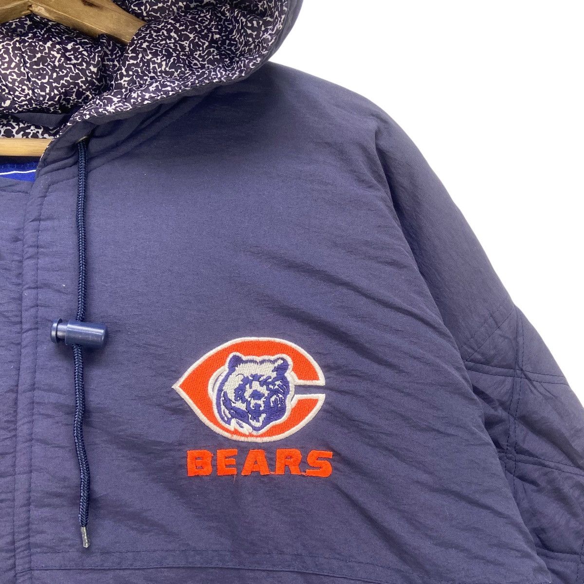 NFL × Starter Vintage Starter Chicago Bears Hooded Bomber Style Jacket Size US L / EU 52-54 / 3 - 10 Thumbnail
