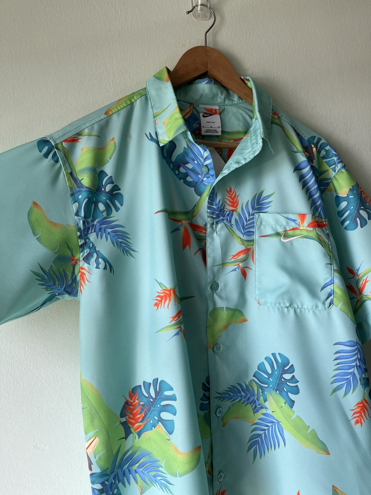 Nike Nike Hawaii Button Up Shirt Size US M / EU 48-50 / 2 - 3 Thumbnail