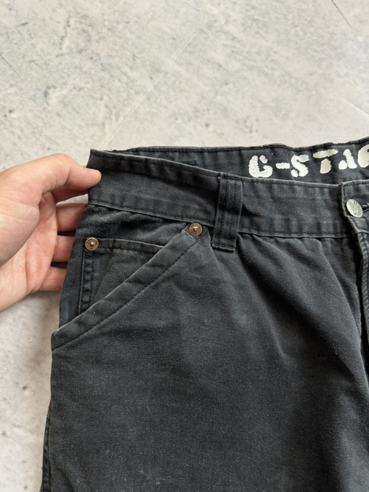 G-Star G-star black shorts Size US 30 / EU 46 - 3 Thumbnail