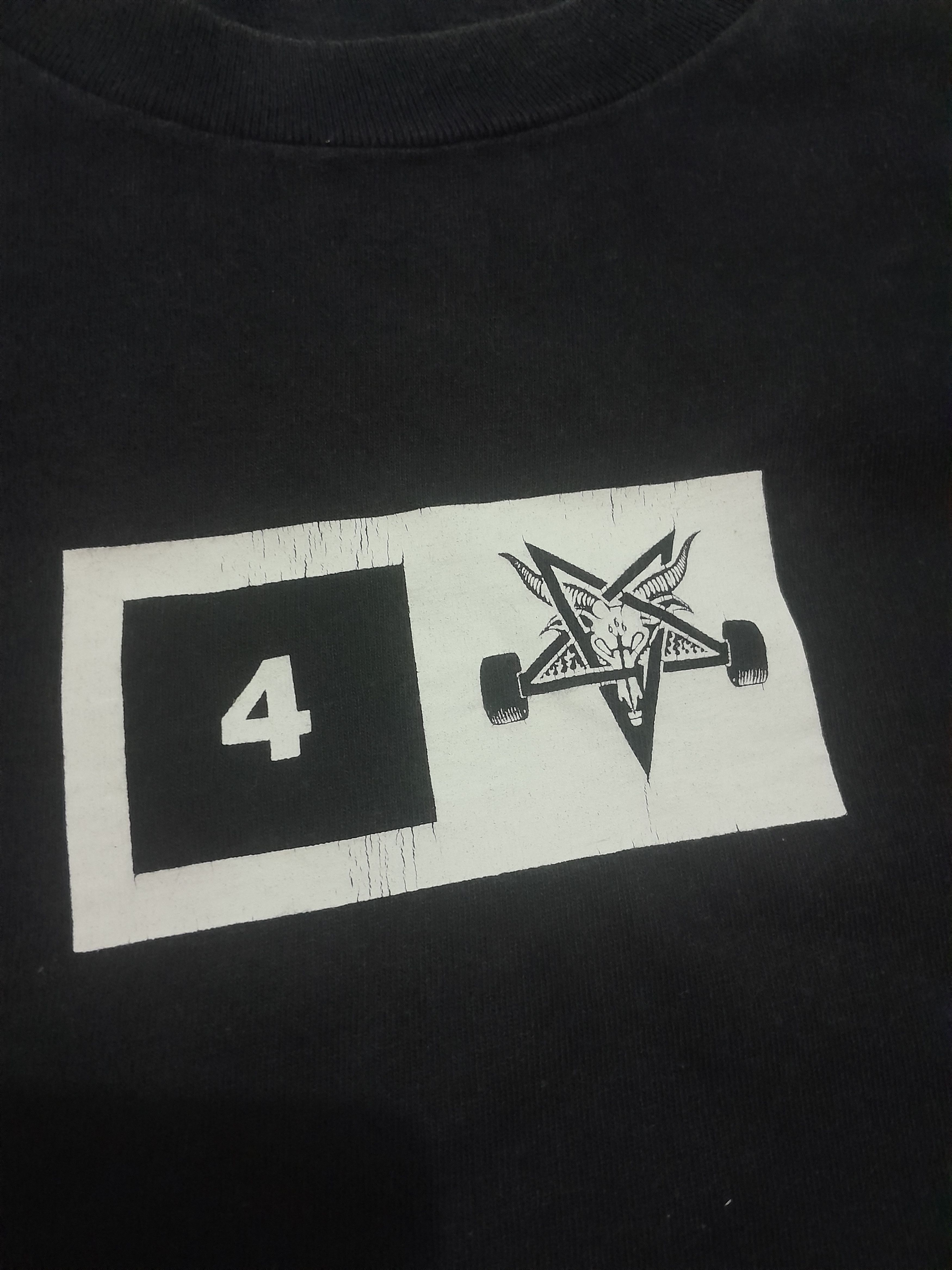 Fourstar Fourstar x thrasher rare design/powell perlata /santa cruz Size US XL / EU 56 / 4 - 2 Thumbnail