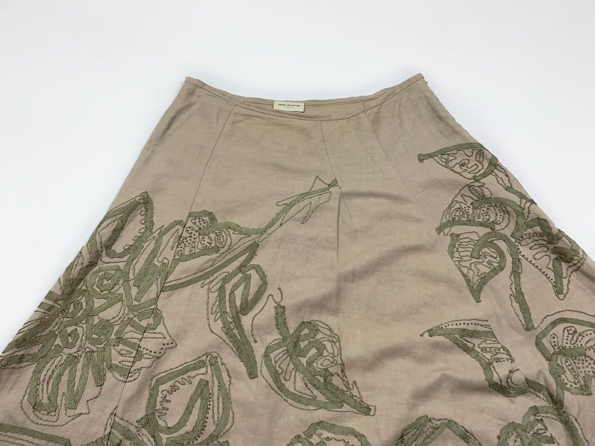 Dries Van Noten DRIES VAN NOTEN Embroidered flowers linen skirt 00s vintage Size 26" / US 2 / IT 38 - 9 Thumbnail