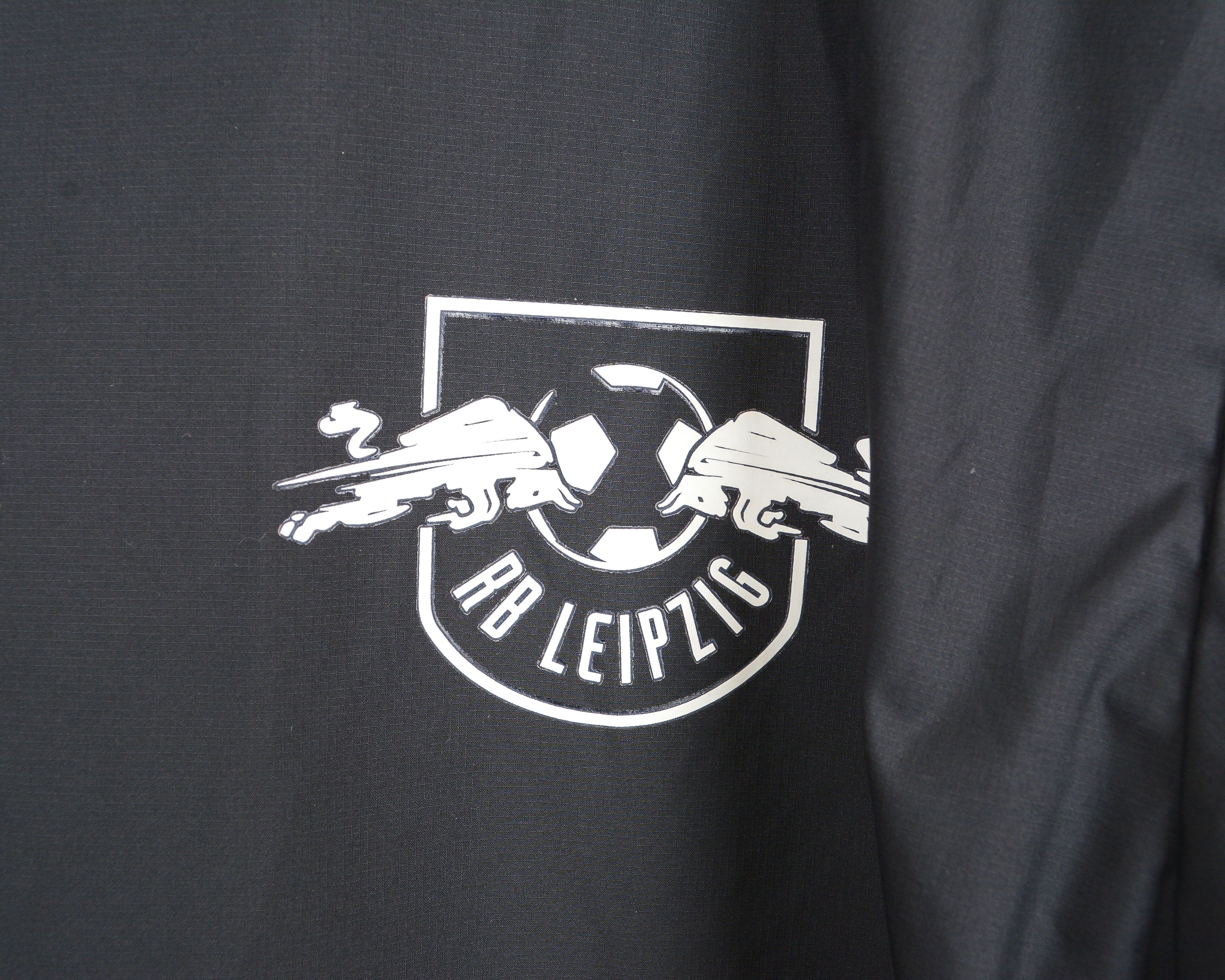 Nike RB LEIPZIG Mens M Long Jacket Parka Hooded FC Soccer Coat Size US M / EU 48-50 / 2 - 3 Thumbnail
