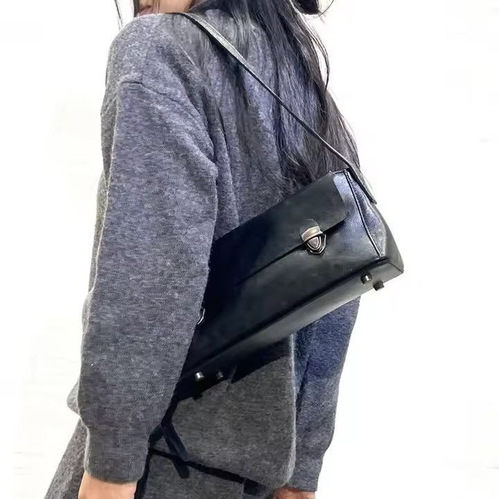Genuine Leather Natural Leather Crossbody Bag Size ONE SIZE - 7 Thumbnail