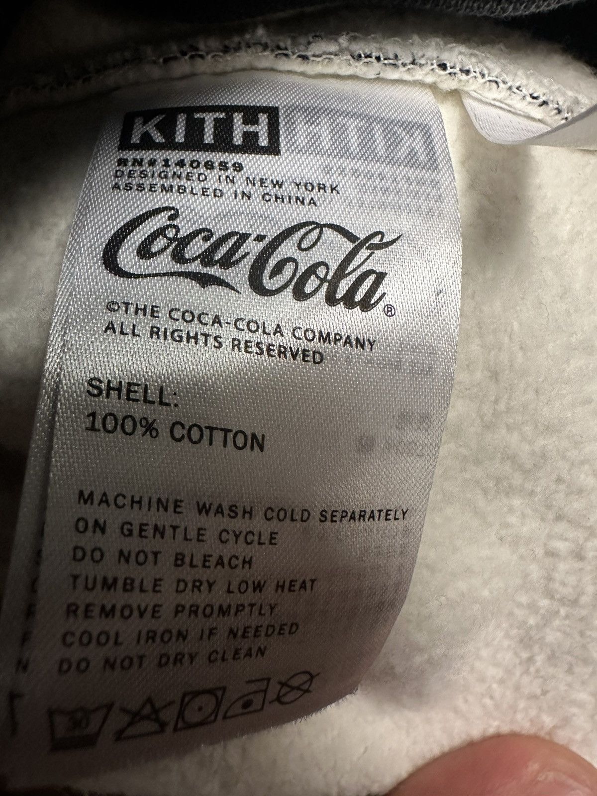 Kith KITH x coke a cola hoodie new medium Size US M / EU 48-50 / 2 - 4 Thumbnail