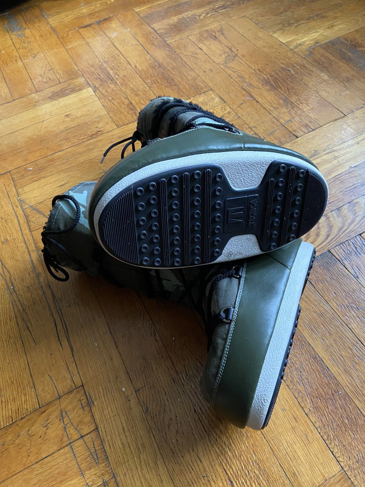 Yves Salomon Camo Moon Boots. Size US 5.5 / IT 35.5 - 6 Thumbnail