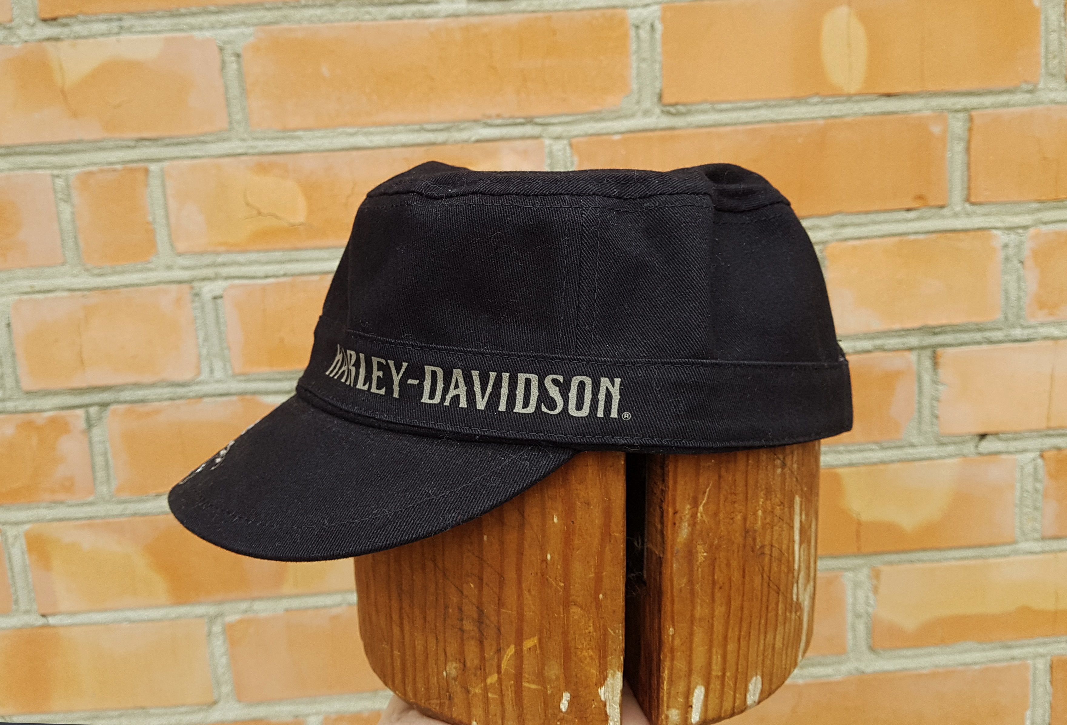 Harley Davidson Harley Davidson Cap Strap Hat Motorcycle Rider Biker Crystal Size ONE SIZE - 5 Thumbnail