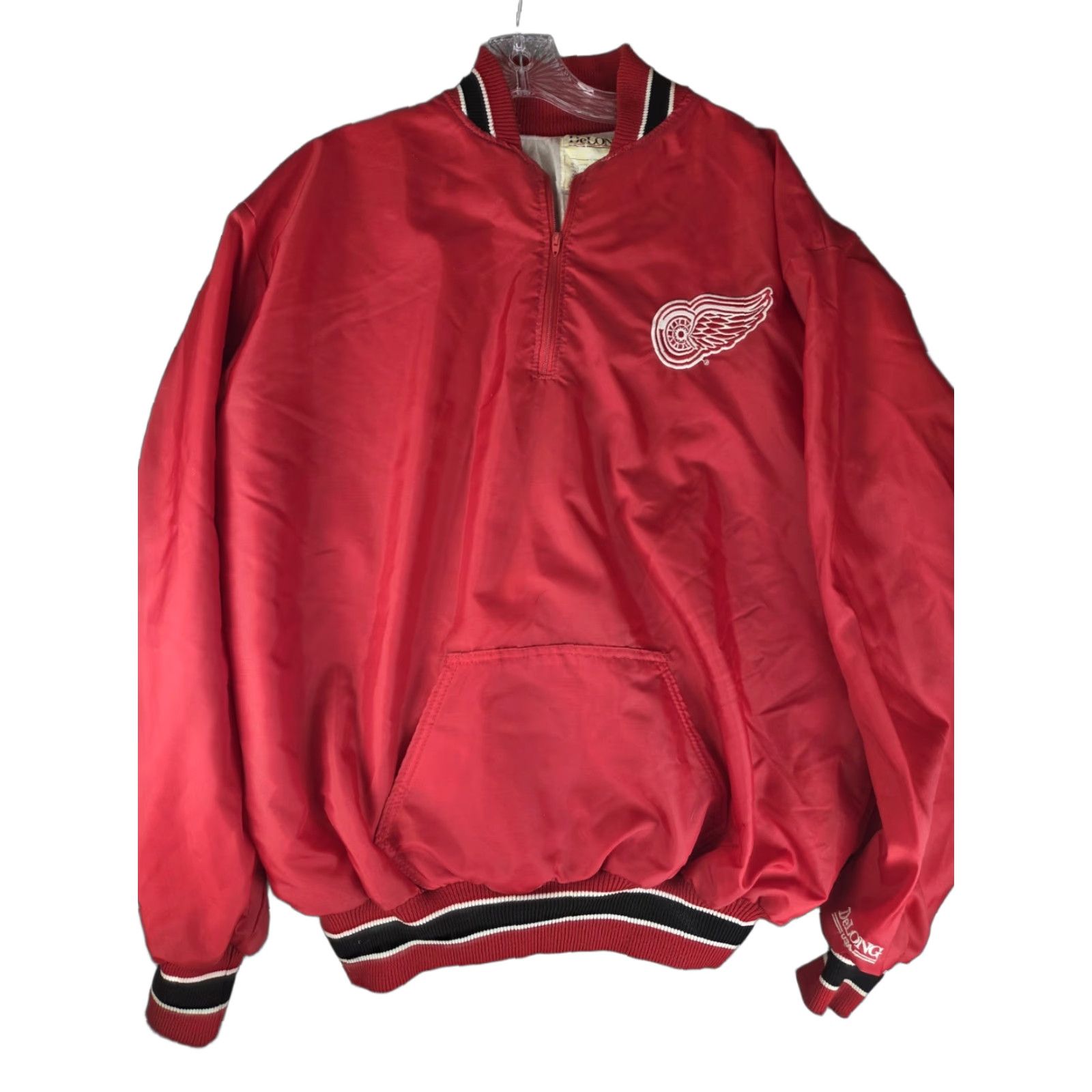 NHL VINTAGE DeLong Detroit Red Wings Windbreaker Jacket XL USA NHL Half Zip Pullover Nylon Red 90s Men Zip Regular Signature Theme: 90s (no extra text) Size US XL / EU 56 / 4 - 1 Thumbnail