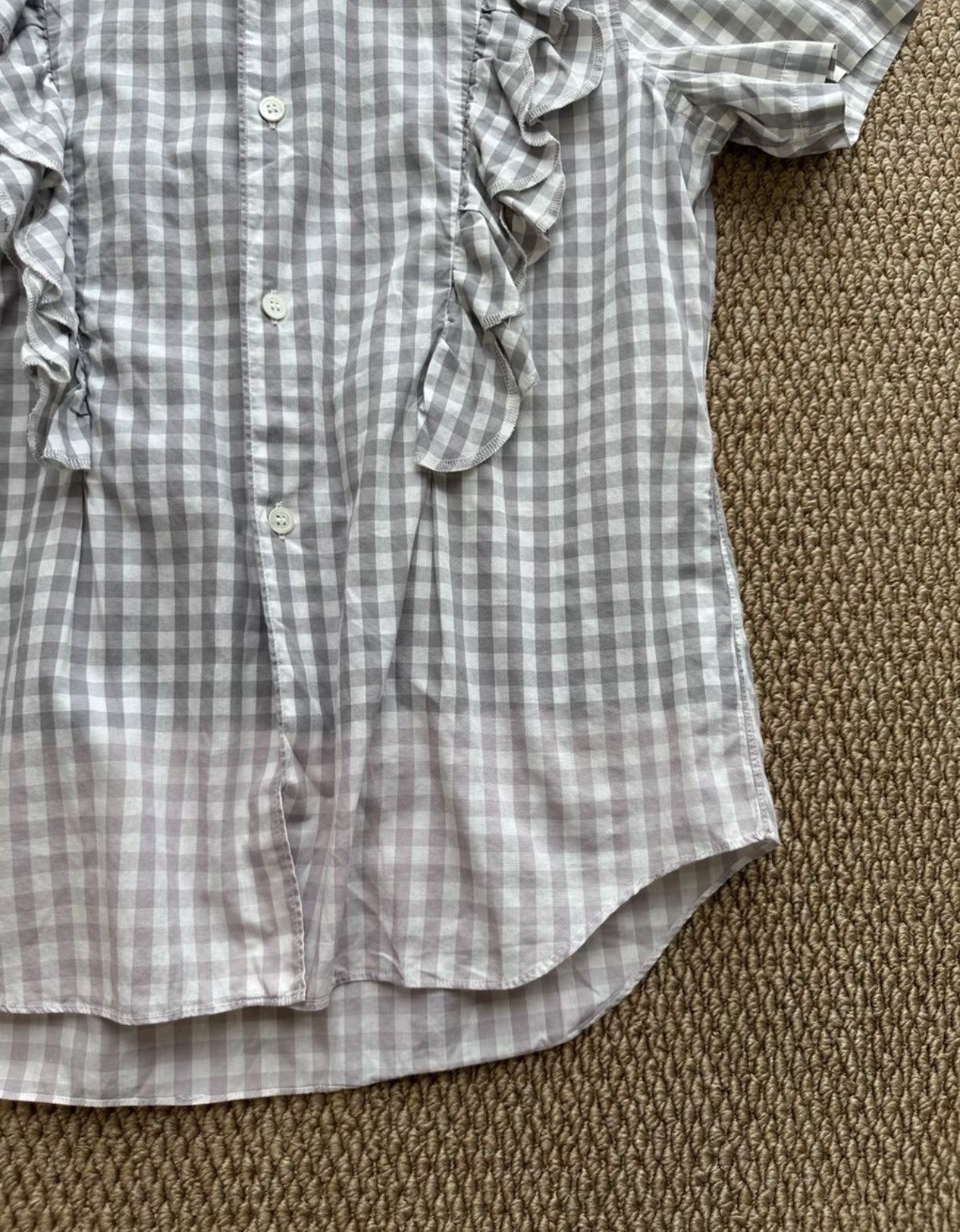 Comme des Garcons COMME des GARÇONS Grey Plaid Ruffle Short Sleeve Shirt K23 Size XS / US 0-2 / IT 36-38 - 3 Thumbnail