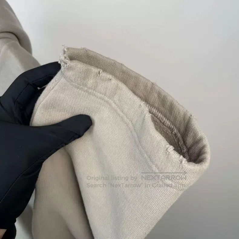 Balenciaga Balenciaga XS Size Grey Cotton Hole Sweatshirt Size US XS / EU 42 / 0 - 4 Thumbnail