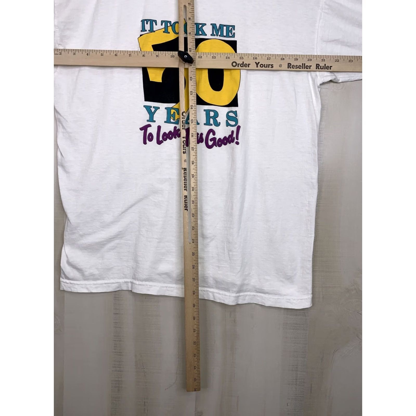 Vintage Vintage White Graphic T Shirt It Took Me 50 Years To Look This Good 90s Funny Unisex Adults L Short Sleeve Crew Neck Mens Womens Size US L / EU 52-54 / 3 - 5 Thumbnail