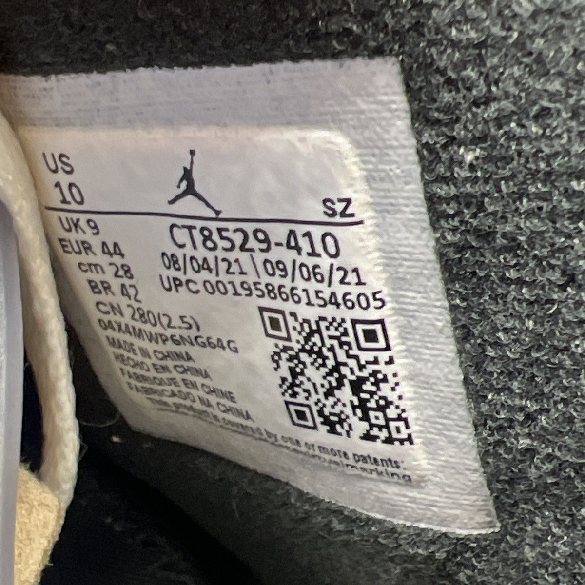 Air Jordan 6 UNC Home