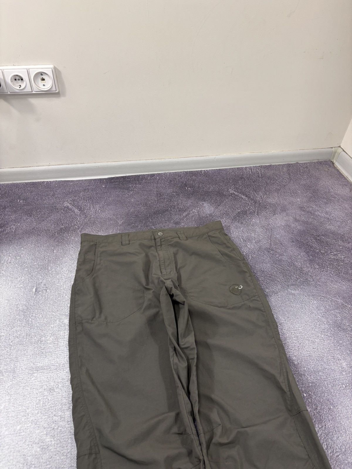 Mammut Mammut Mountain Men’s Pants Trousers Outdoor Hiking Khaki Size US 36 / EU 52 - 4 Thumbnail