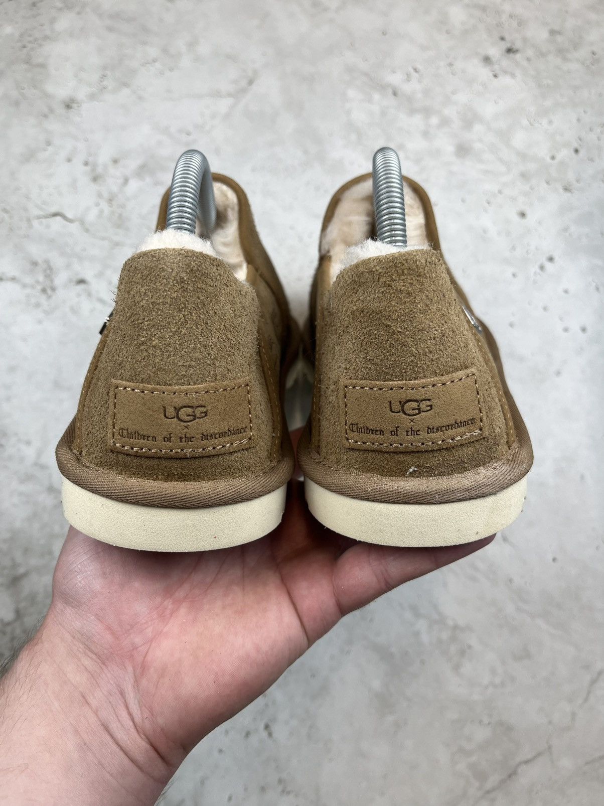 Children of the discordance × Ugg UGG x Children Of The Discordance Chestnut Kenton Slippers Size US 9 / EU 42 - 6 Thumbnail