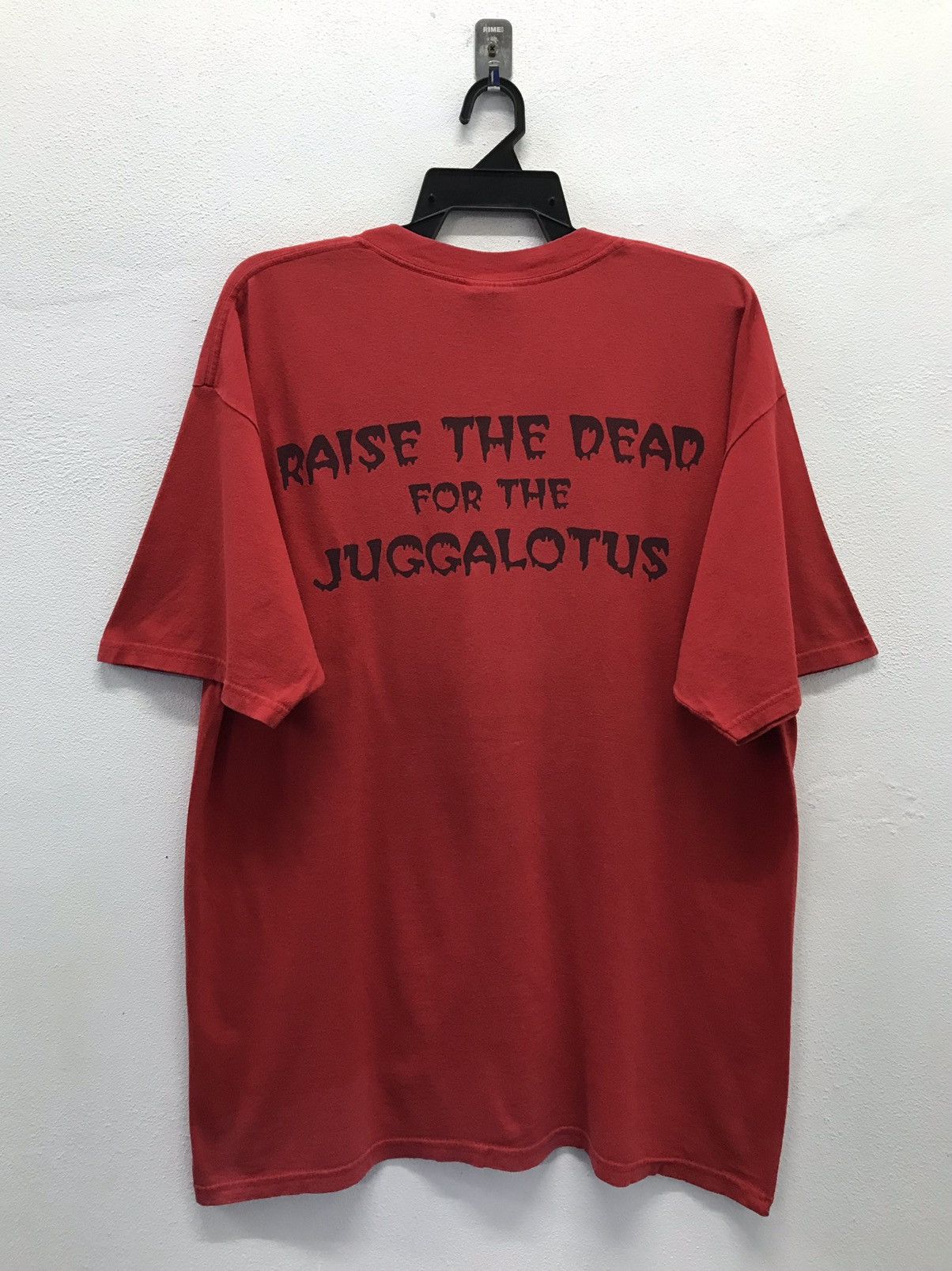 Band Tees × Gildan × Vintage Vintage Vampiro Raise The Dead For The Juggalotus Shirt Size US XL / EU 56 / 4 - 2 Thumbnail