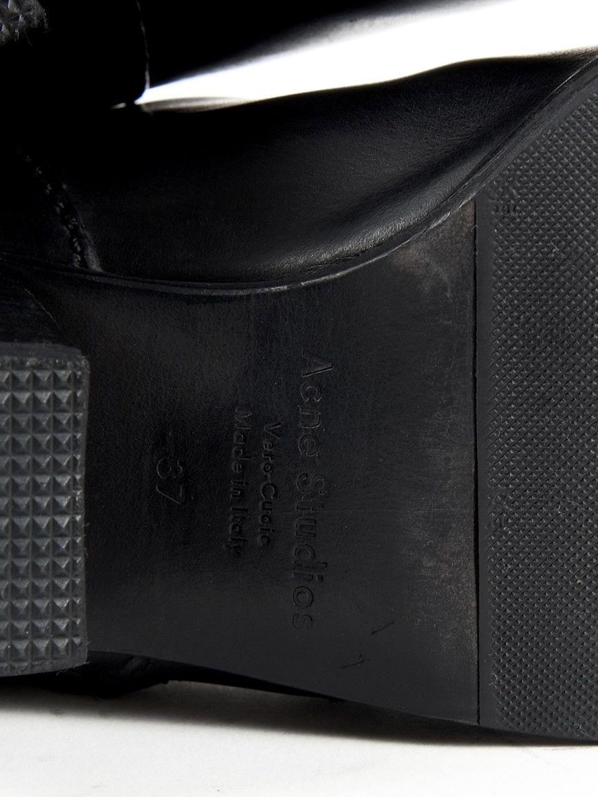 Acne Studios Acne Studios Black Zip Boots Eu37 Size US 7 / IT 37 - 7 Thumbnail
