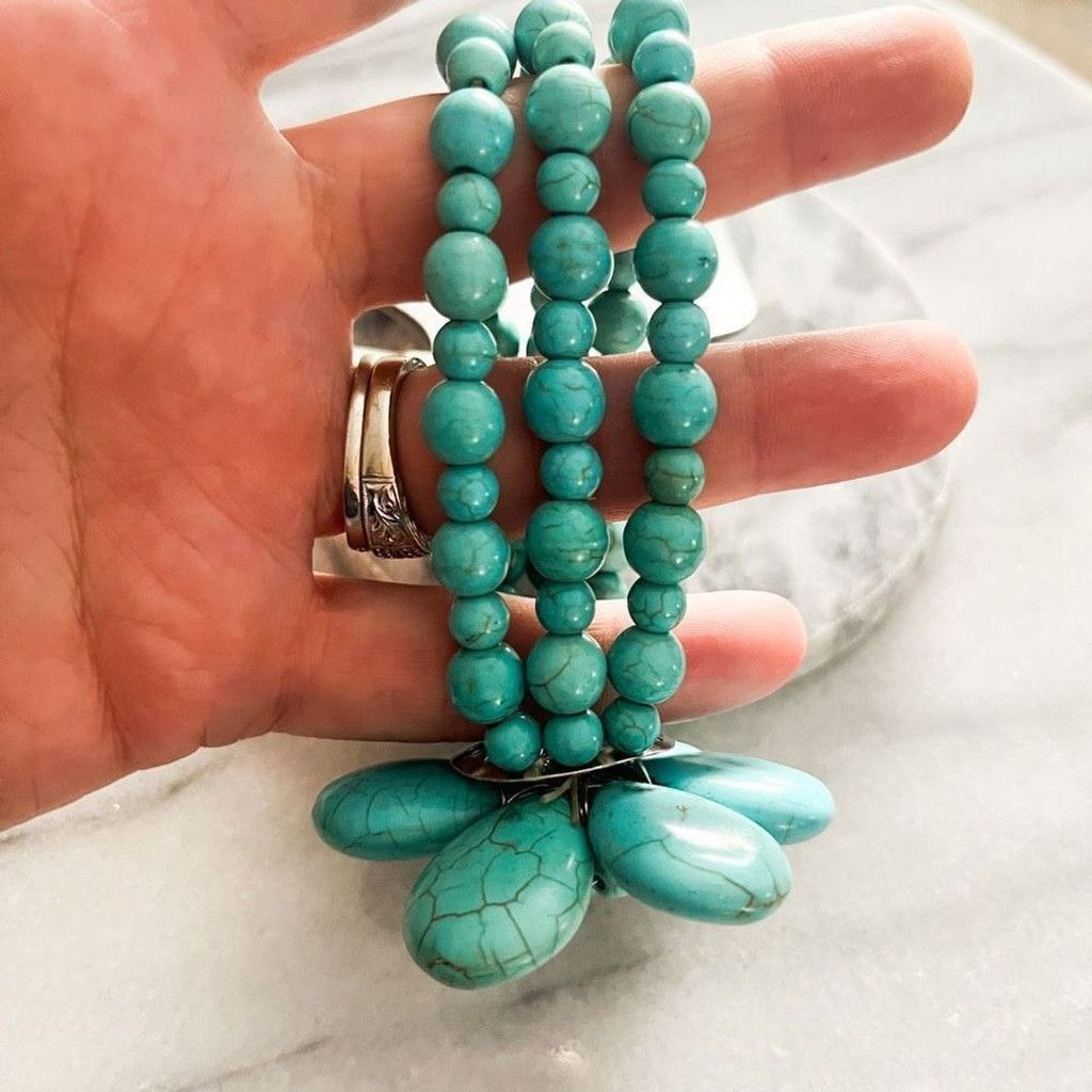 Jewelry Desiree Genuine Stone Dyed Turquoise Flower Bracelet Beaded Size ONE SIZE - 4 Thumbnail