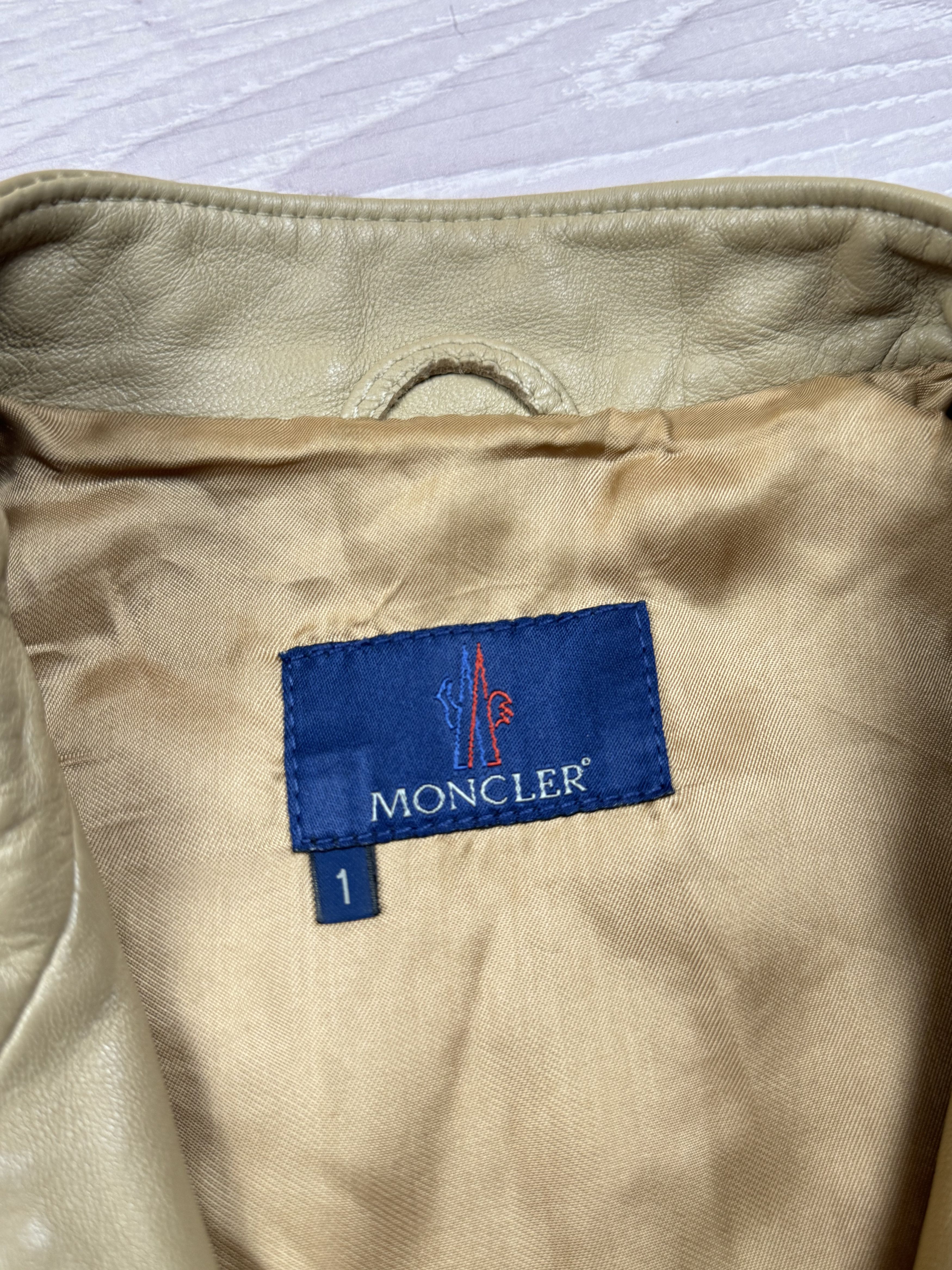 Moncler Moncler Leather woman jacket Size S / US 4 / IT 40 - 5 Thumbnail