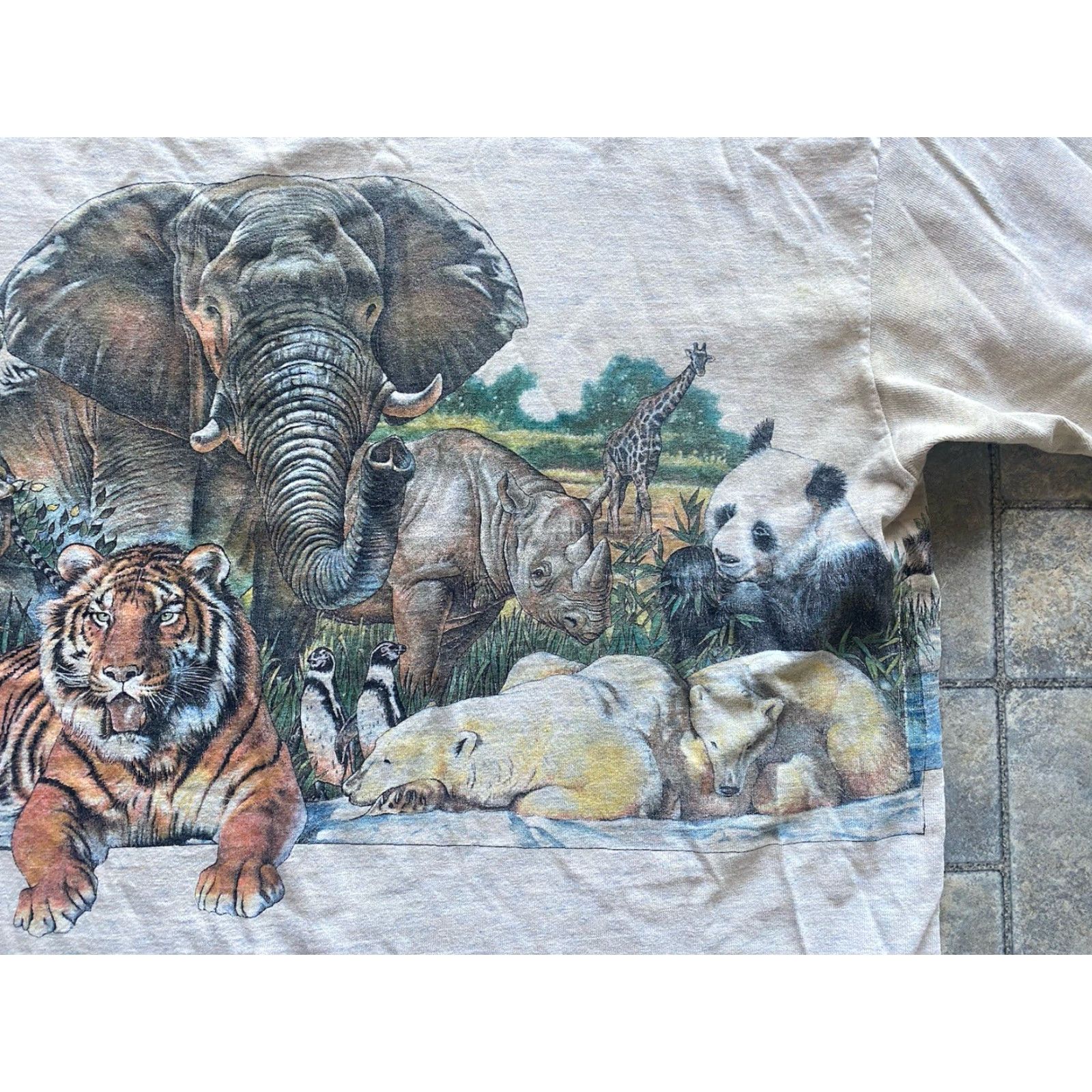 Habitat VINTAGE Habitat T-Shirt Animals Safari Men’s XL Gray Single Stitch Short Sleeve T-Shirt Mens XL Gray Animals Safari Habitat Vintage Size US XL / EU 56 / 4 - 7 Thumbnail